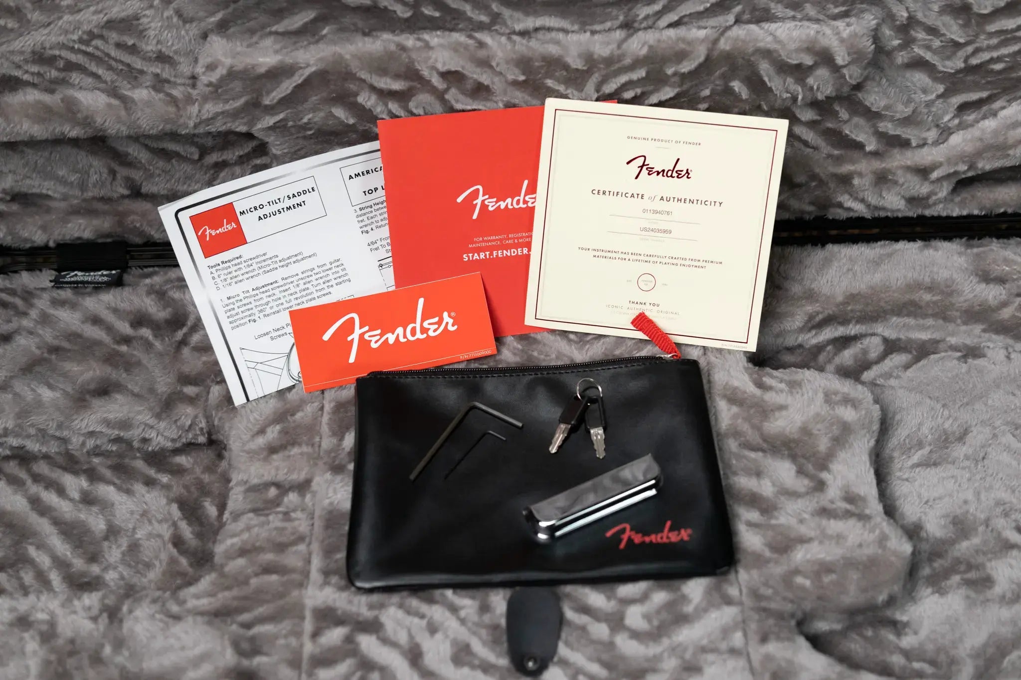 Fender American Professional II Telecaster Rosewood Fingerboard - Dark Night with Hardshell Case