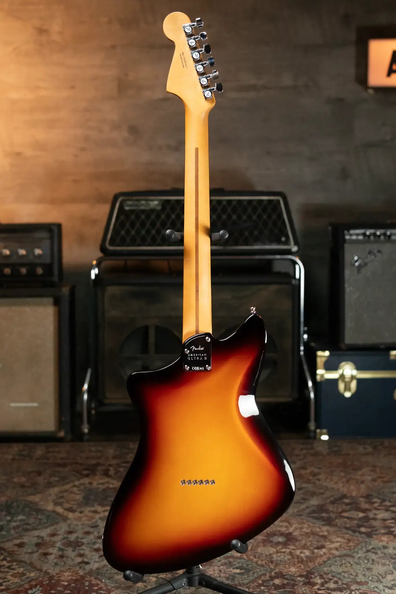 Fender American Ultra II Meteora, Ebony Fingerboard - Ultraburst With Deluxe Molded Hardshell Case