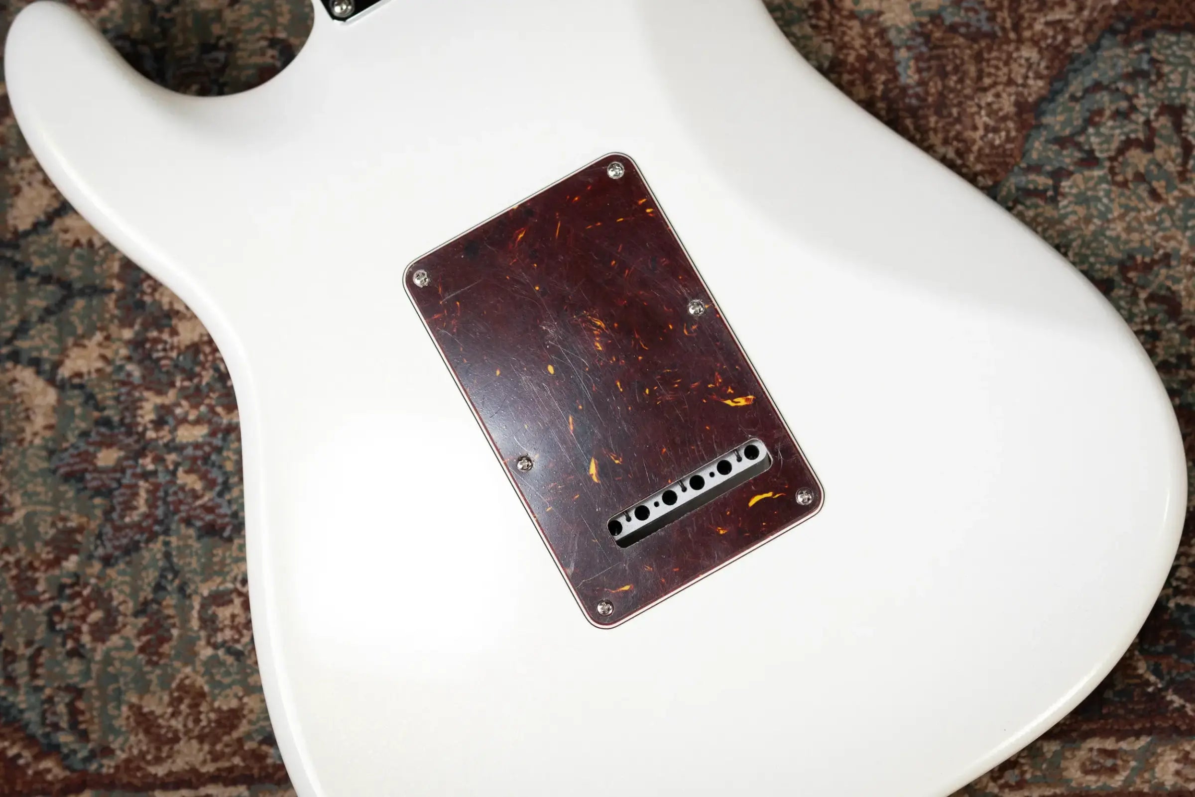 Fender American Ultra Stratocaster Guitar - Arctic Pearl with Hardshell Case - Used