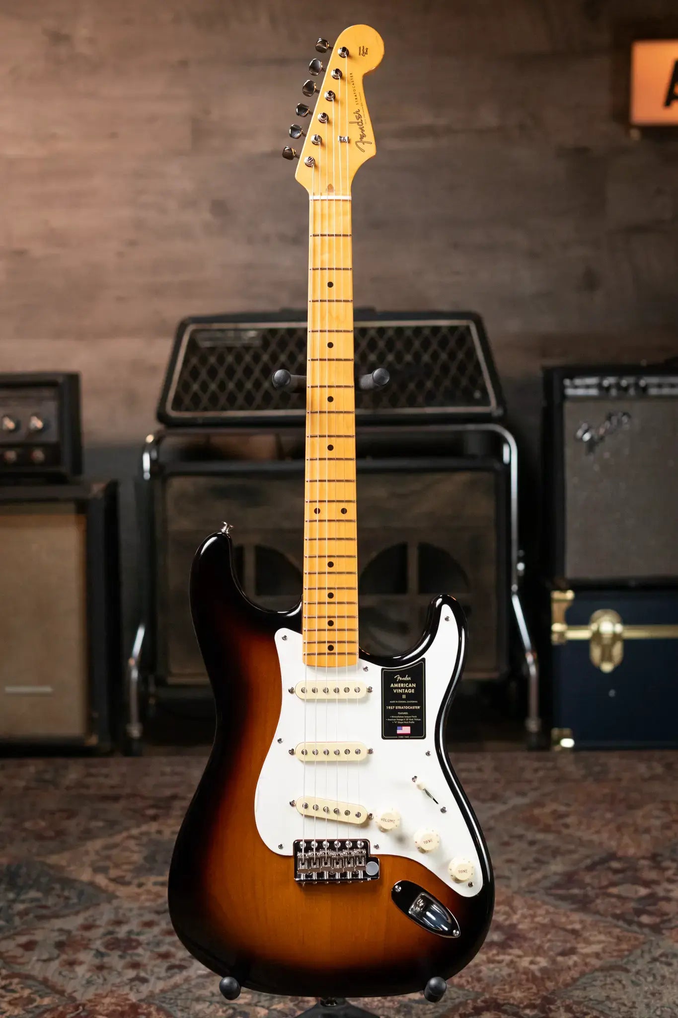 Fender American Vintage II 1957 Stratocaster Maple Fingerboard - 2-Color Sunburst with Hardshell Case