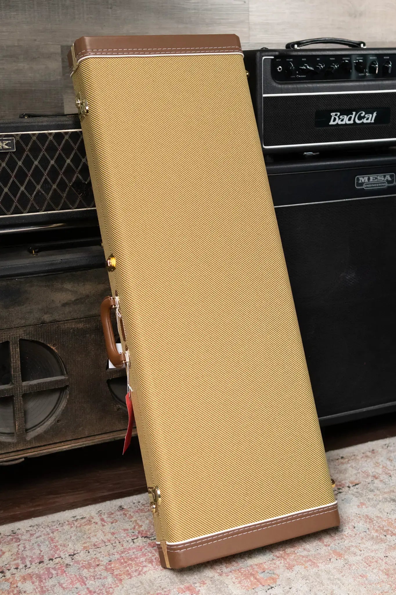 Fender American Vintage II 1957 Stratocaster, Maple Fingerboard - Black with Vintage-Style Tweed Hardshell Case