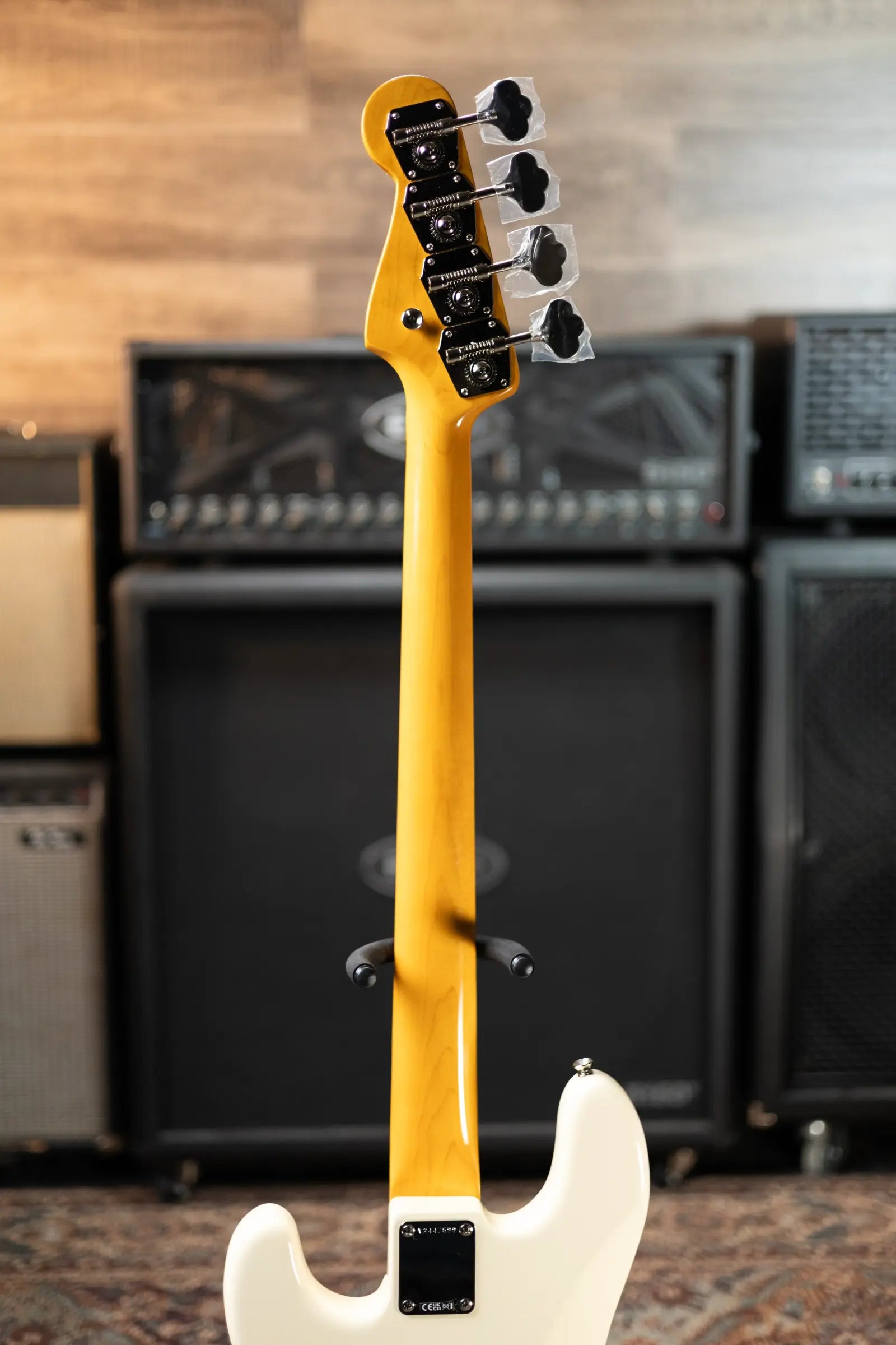 Fender American Vintage II 1960 Precision Bass, Rosewood Fingerboard - Olympic White with Vintage-Style Brown Hardshell Case