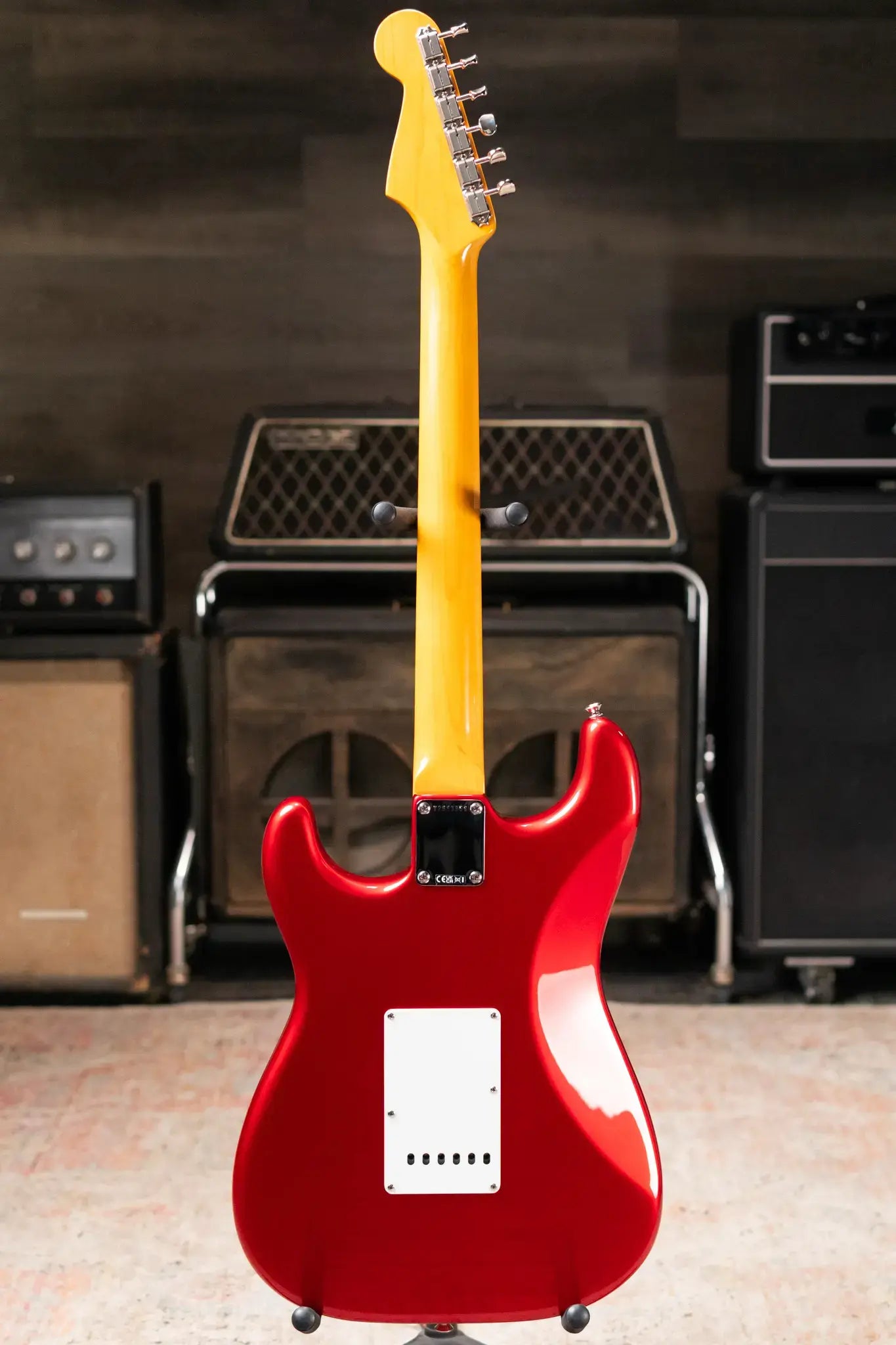 Fender American Vintage II 1965 Stratocaster, Round-Lam Rosewood Fingerboard - Candy Apple Red with Hardshell Case