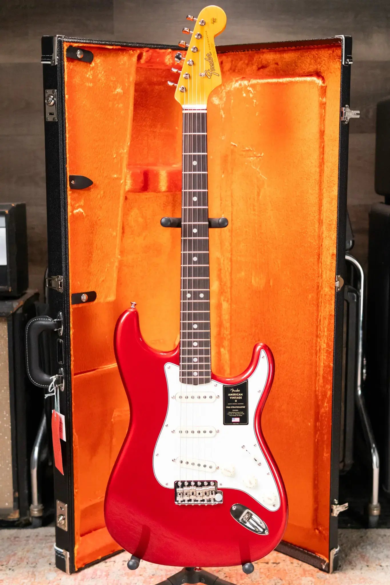 Fender American Vintage II 1965 Stratocaster, Round-Lam Rosewood Fingerboard - Candy Apple Red with Hardshell Case