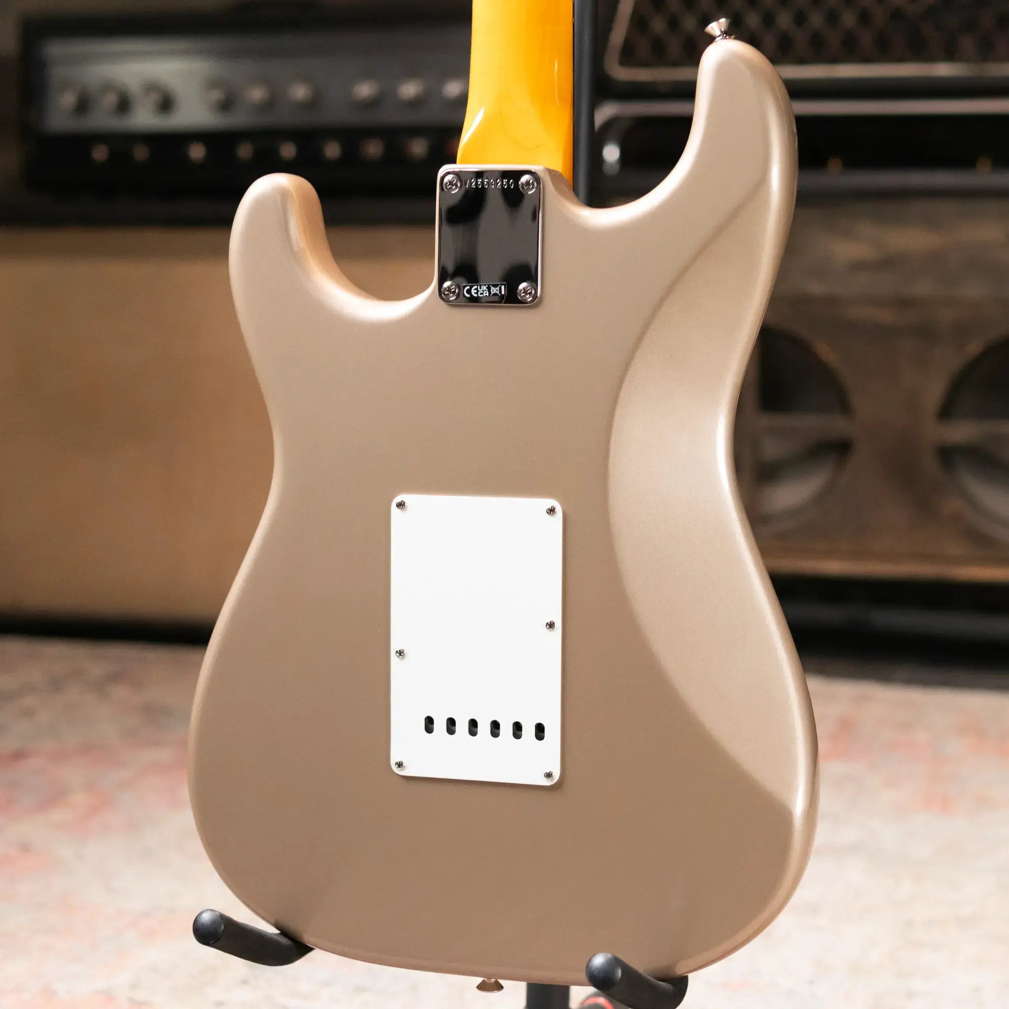 Fender American Vintage II 1965 Stratocaster, Round-Lam Rosewood Fingerboard - Shoreline Gold with Hardshell Case - Demo