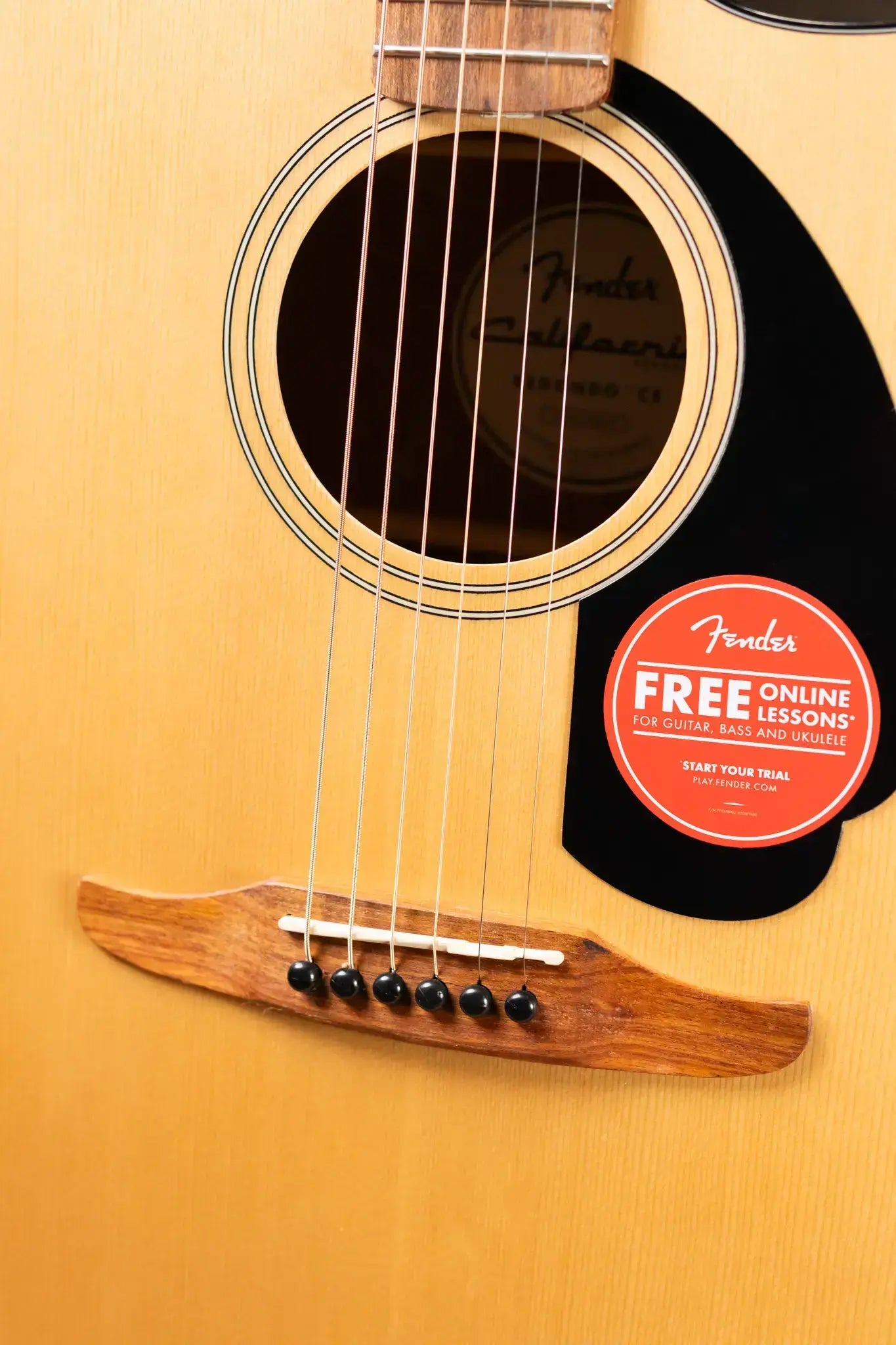 Fender California Standard Redondo CE Acoustic/Electric Guitar - Natural