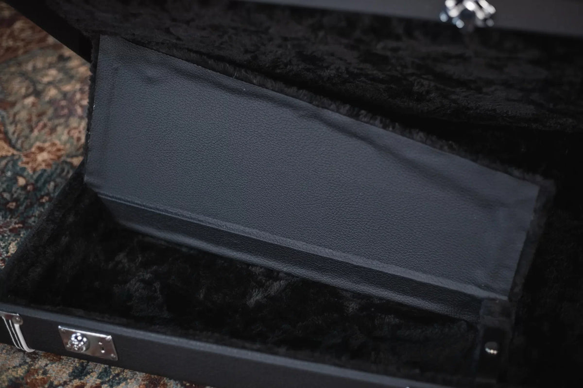 Fender Classic Series Wood Case for Strat Tele Black haggertys 7