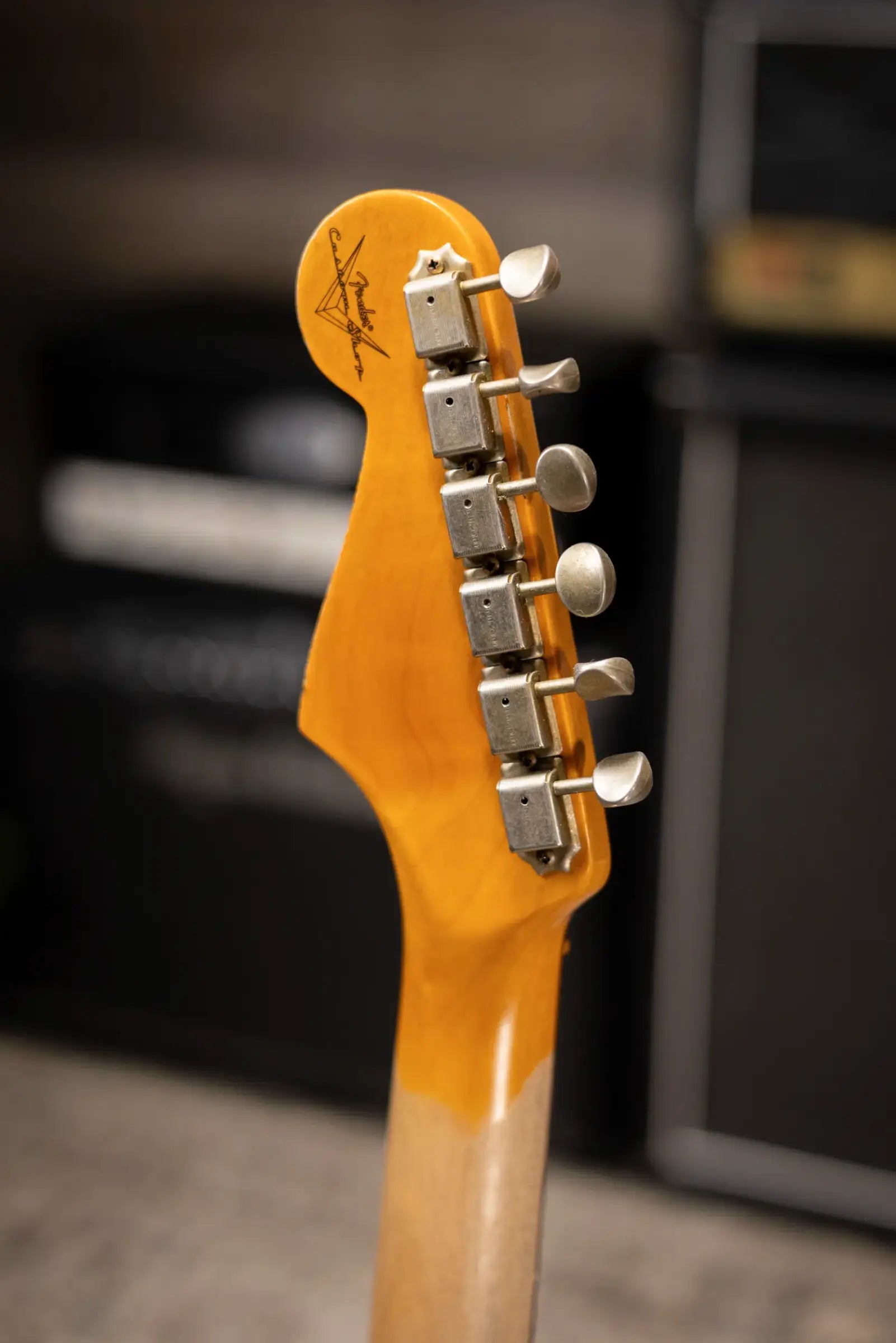 Fender Custom Shop 1962 Stratocaster Heavy Relic Electric Guitar - Vintage White with Hardshell Case