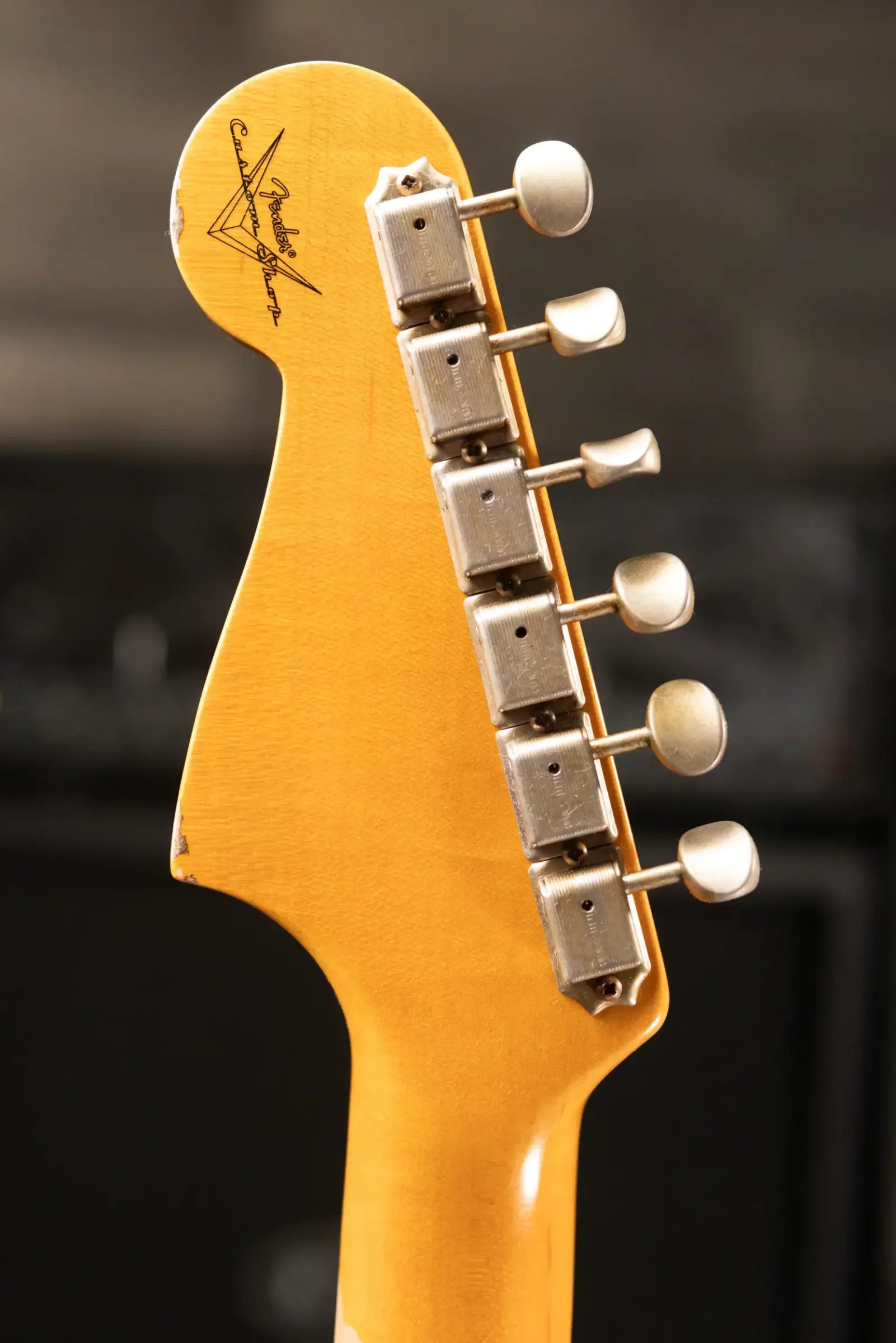 Fender Custom Shop 1963 Jazzmaster Relic Electric Guitar - Aged Shell Pink with Hardshell Case