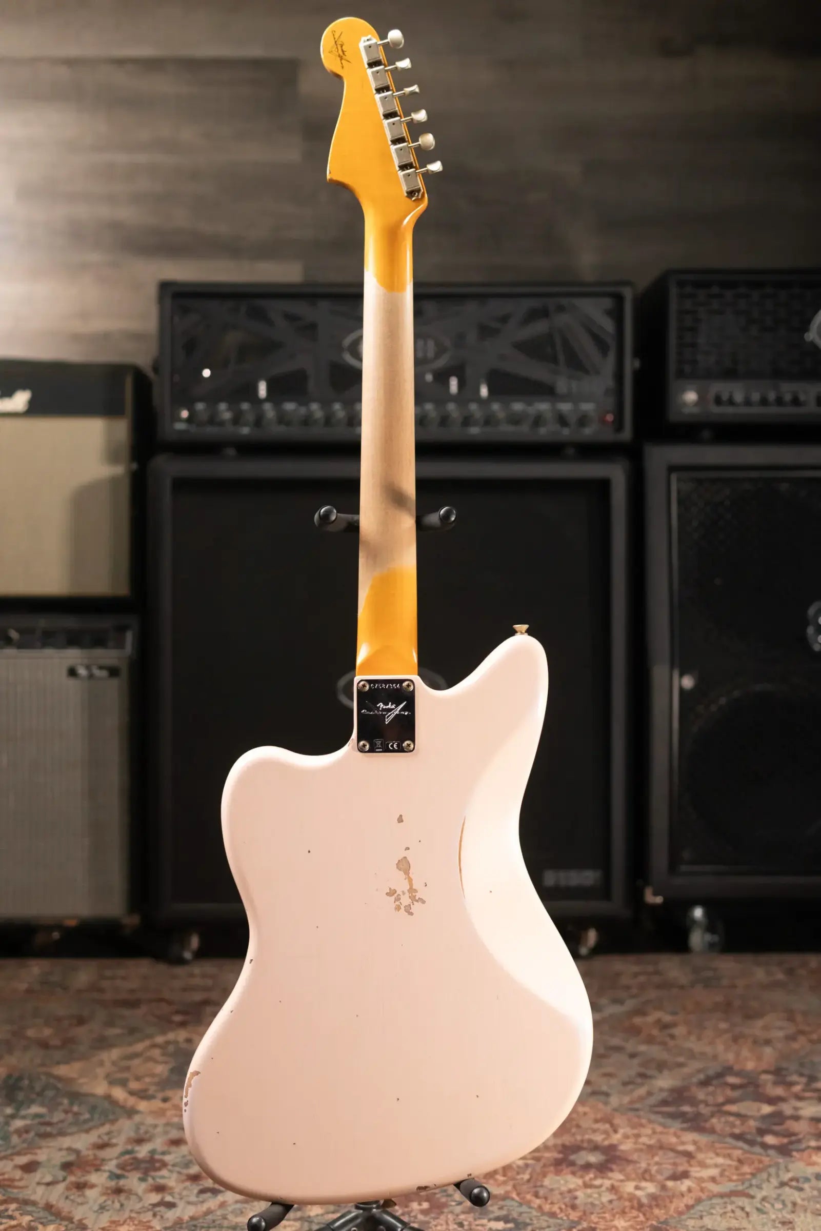 Fender Custom Shop 1963 Jazzmaster Relic Electric Guitar - Aged Shell Pink with Hardshell Case