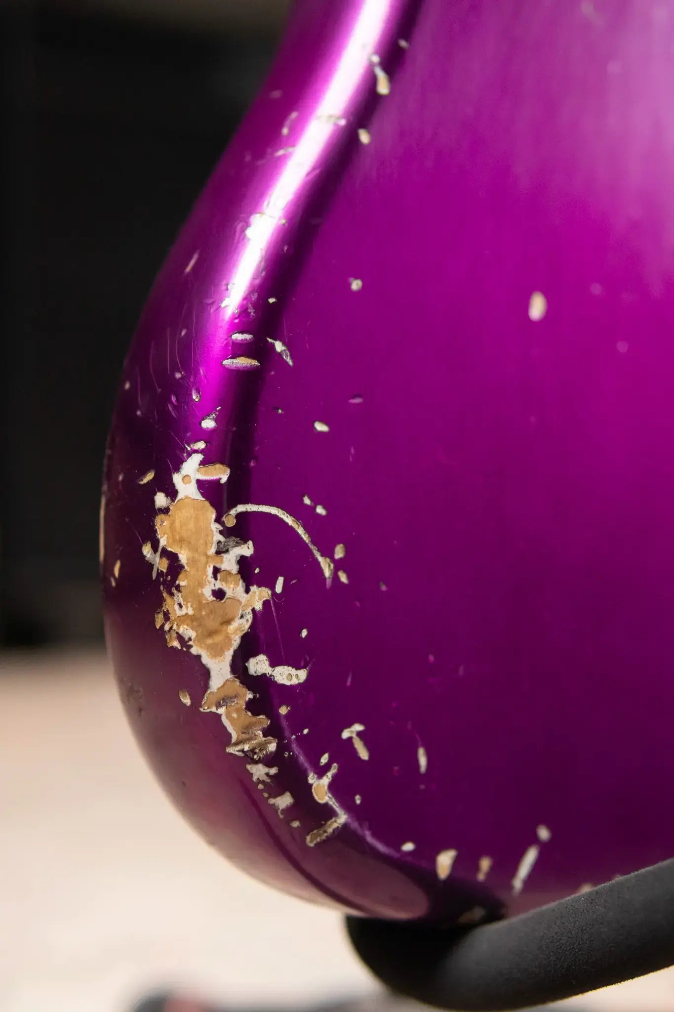 Fender Custom Shop 1965 Jaguar Heavy Relic Electric Guitar - Faded Purple Metallic with Hardshell Case