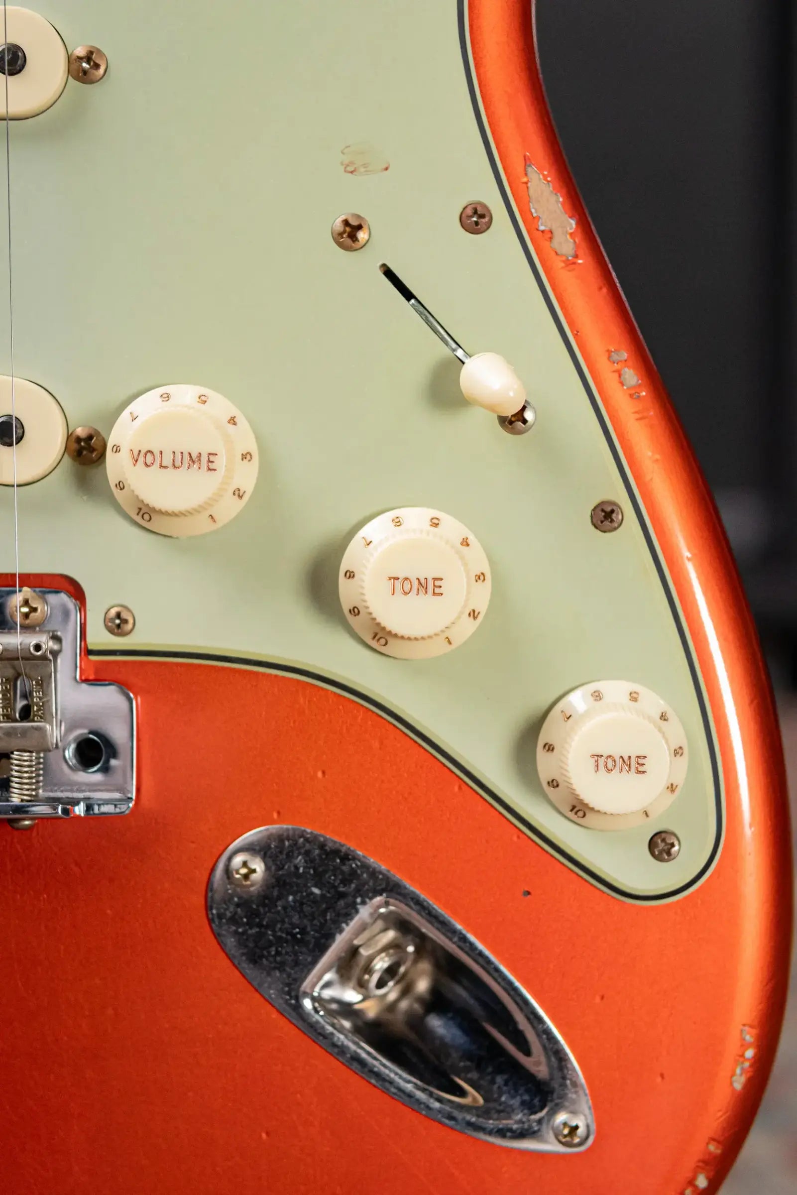 Fender Custom Shop 2026 NAMM #109 Limited Edition 60s Dualmag II Compound Radius Stratocaster Relic Electric Guitar - Candy Tangerine with Hardshell Case