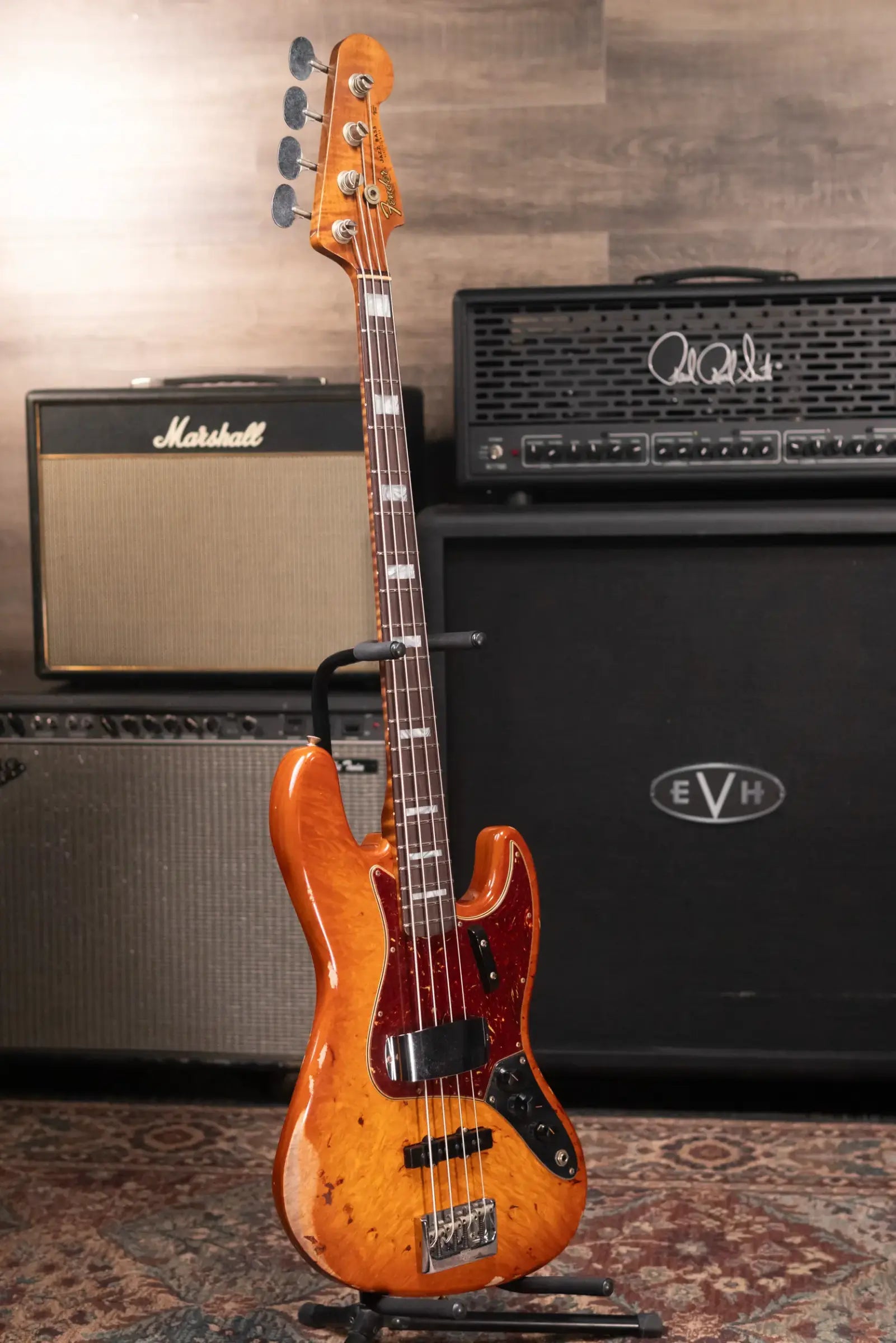 Fender Custom Shop Artisan Maple Burl Relic Jazz Bass - Honey Burst with Hardshell Case