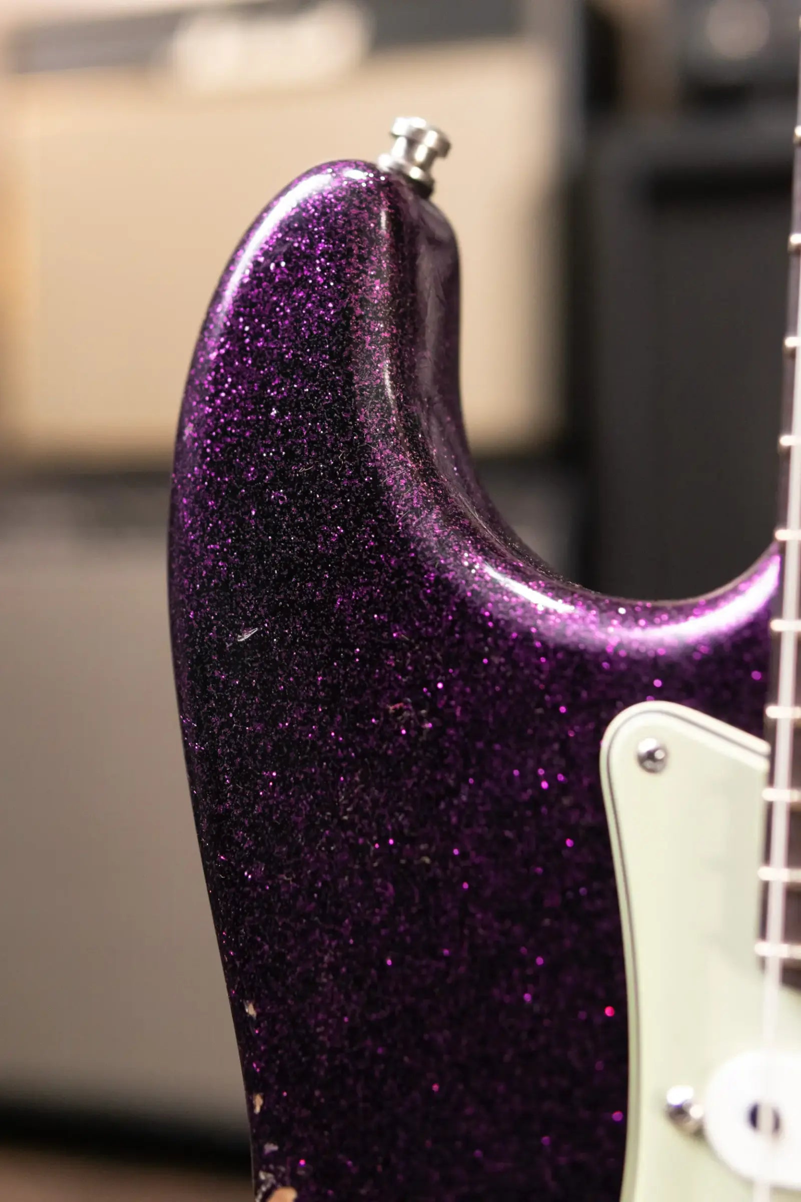 Fender Custom Shop Custom Deluxe HB S-1 Strat Relic Electric Guitar - Magenta Sparkle with Closet Classic Hardware and Hardshell Case