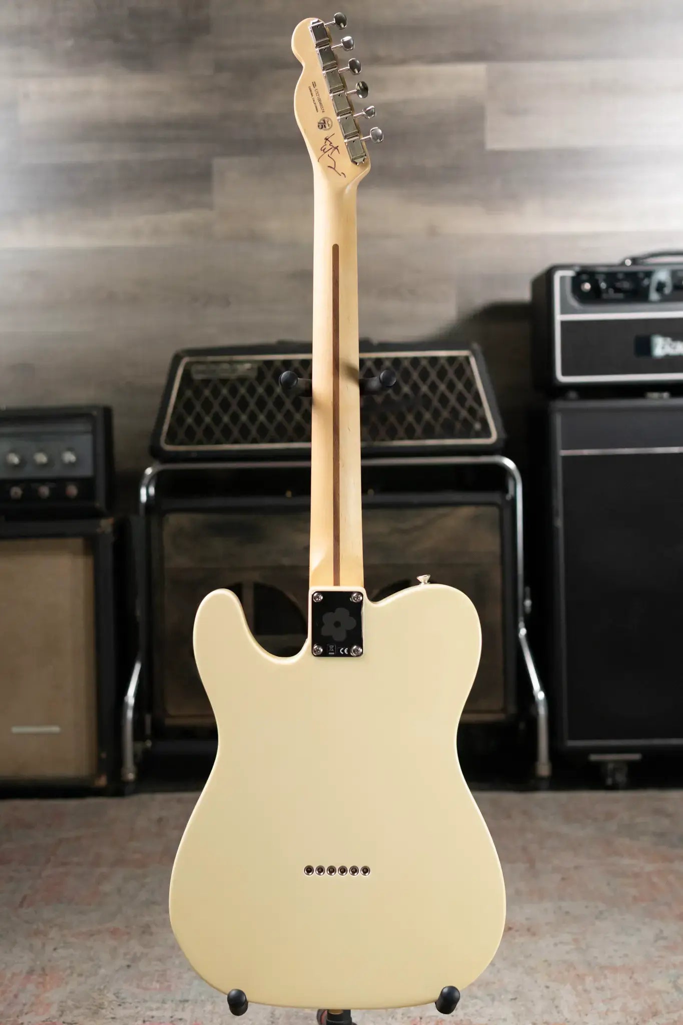 Fender Custom Shop "Imagine" World Stamp Collection Telecaster, Republic of Angola with Hardshell Case