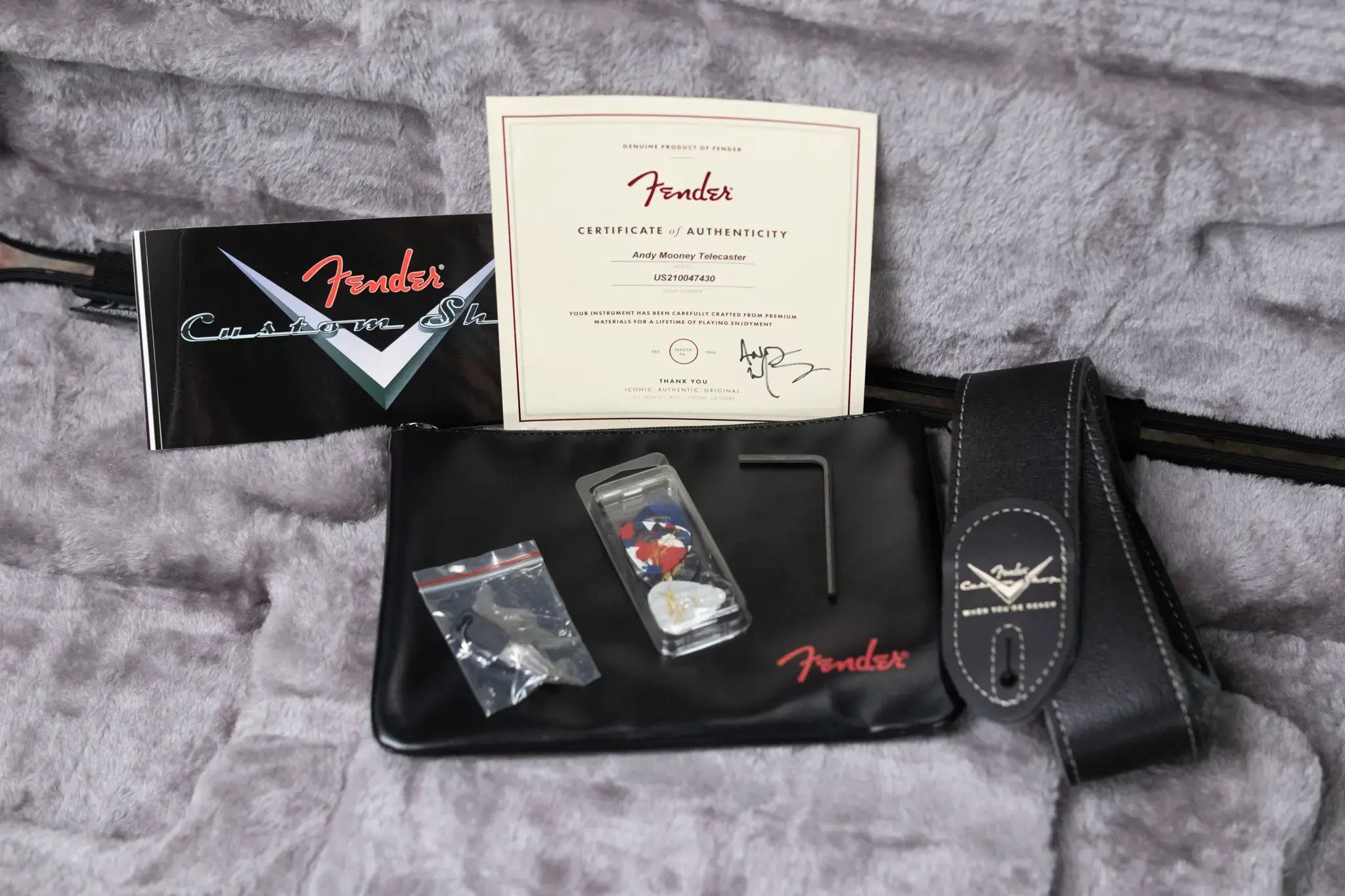 Fender Custom Shop "Imagine" World Stamp Collection Telecaster, Republic of Kiribati w/ Hardshell Case