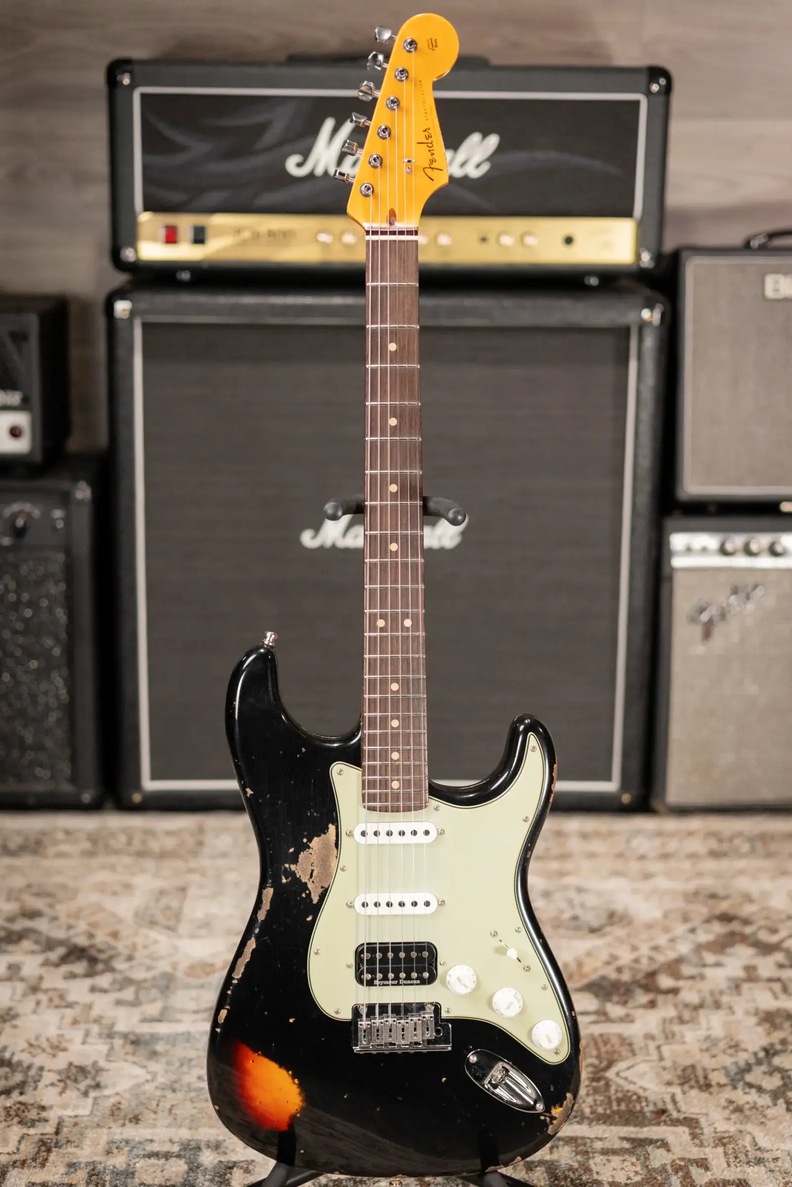 Fender Custom Shop LR25-CUST DLX HBS-1 Heavy Relic Stratocaster Electric Guitar - Black over 3-Tone Sunburst with Hardshell Case