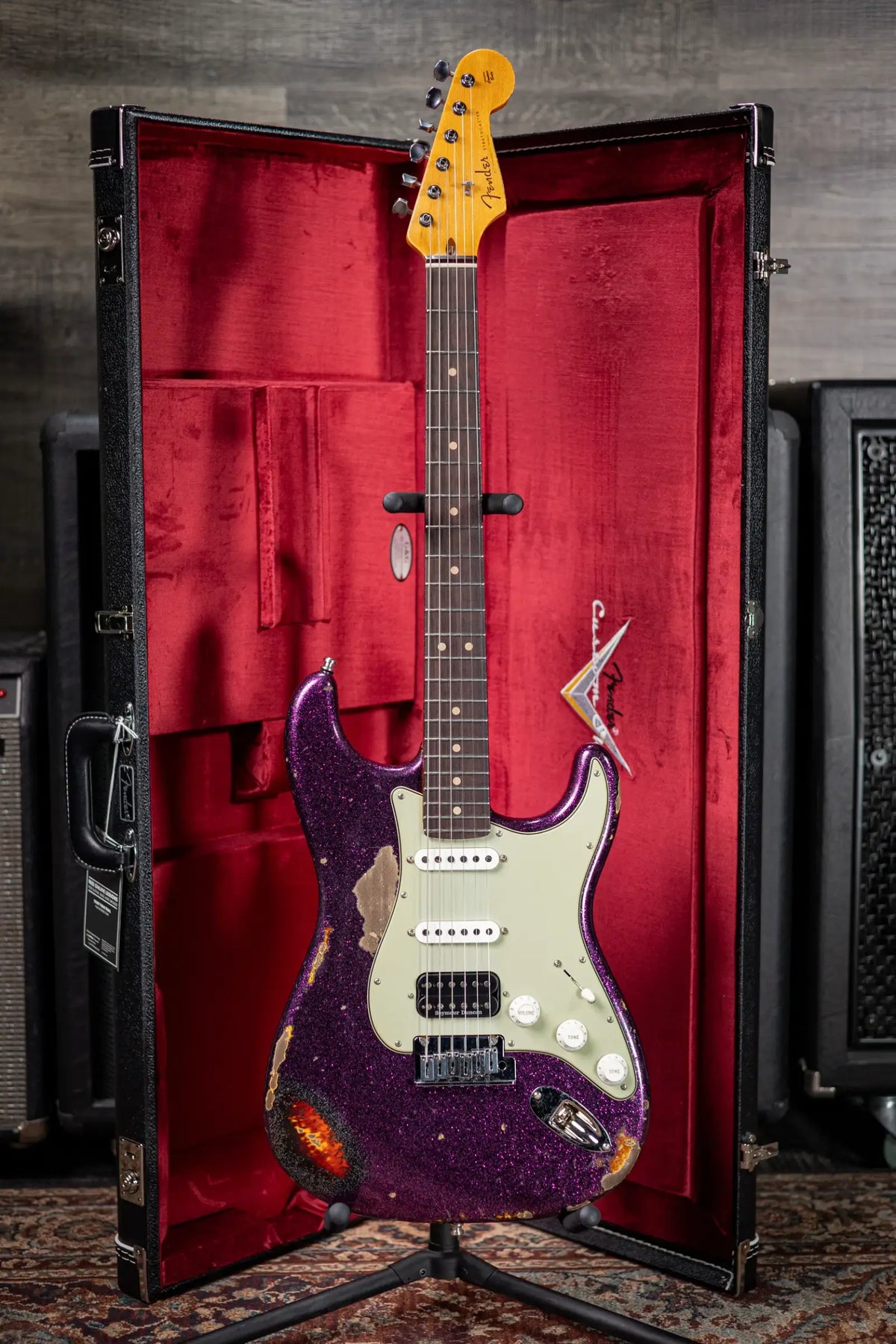Fender Custom Shop LR25-CUST DLX HBS-1 Heavy Relic Stratocaster Electric Guitar - Magenta Sparkle over 3-Tone Sunburst with Hardshell Case