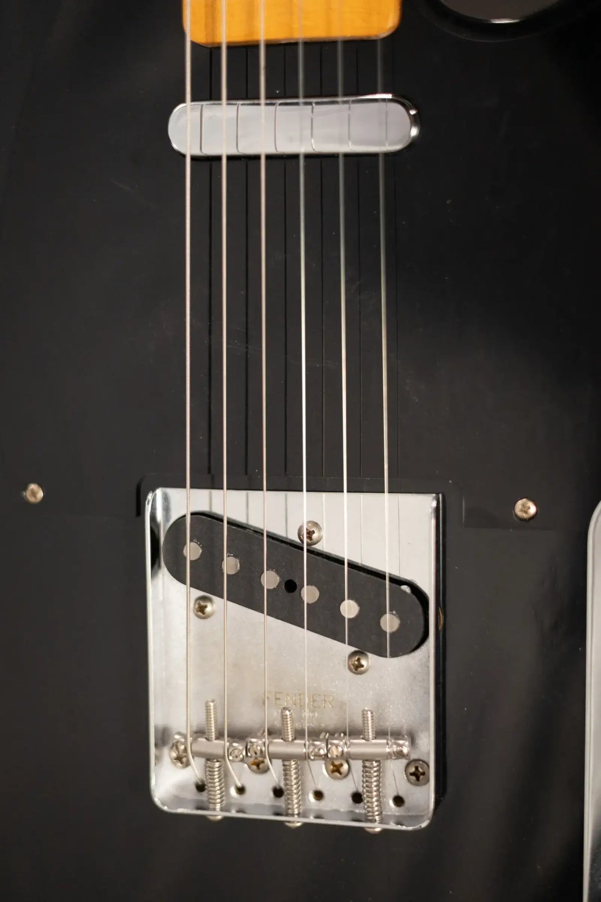 Fender Dealer Exclusive Vintera Road Worn '60s Double Esquire Electric Guitar - Black with Hardshell Case
