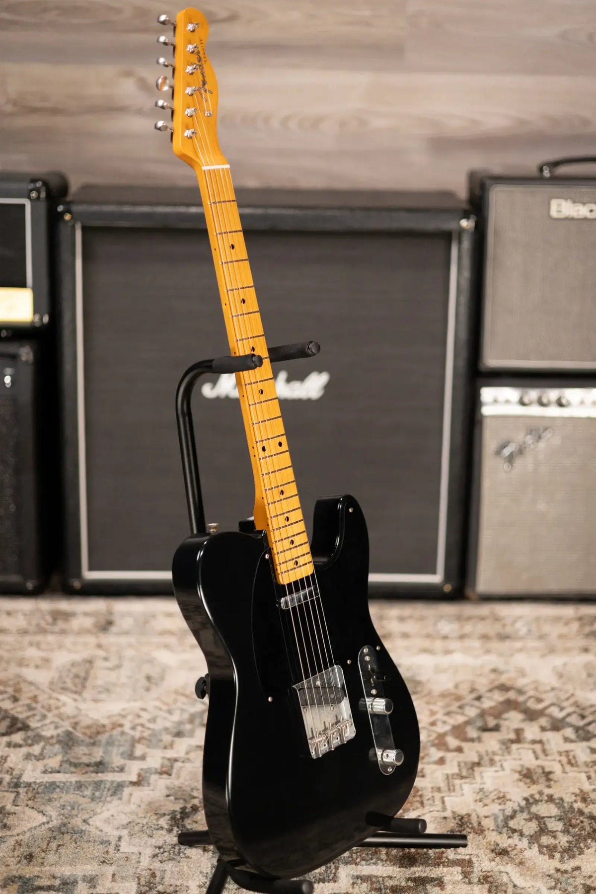 Fender Dealer Exclusive Vintera Road Worn '60s Double Esquire Electric Guitar - Black with Hardshell Case