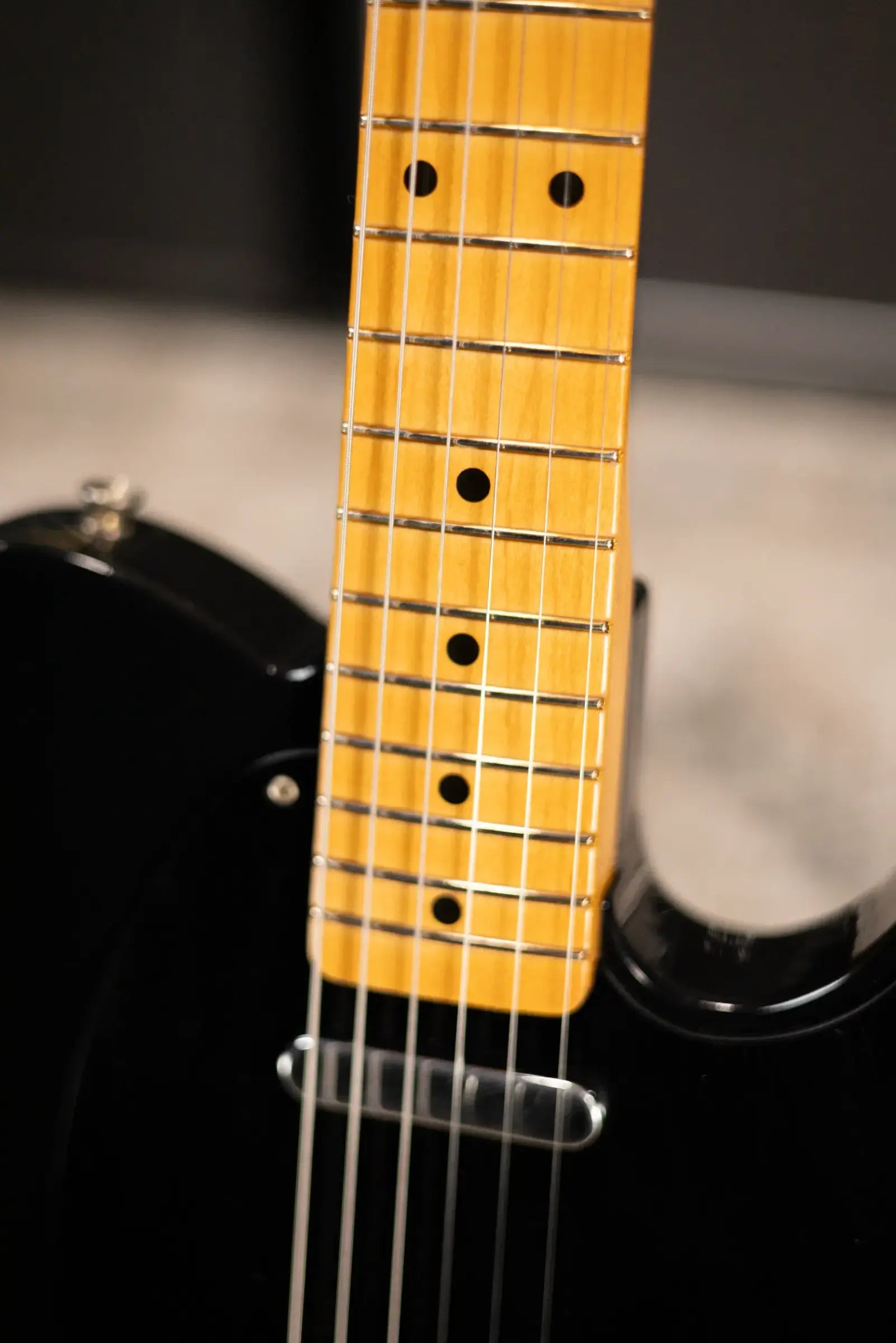 Fender Dealer Exclusive Vintera Road Worn '60s Double Esquire Electric Guitar - Black with Hardshell Case