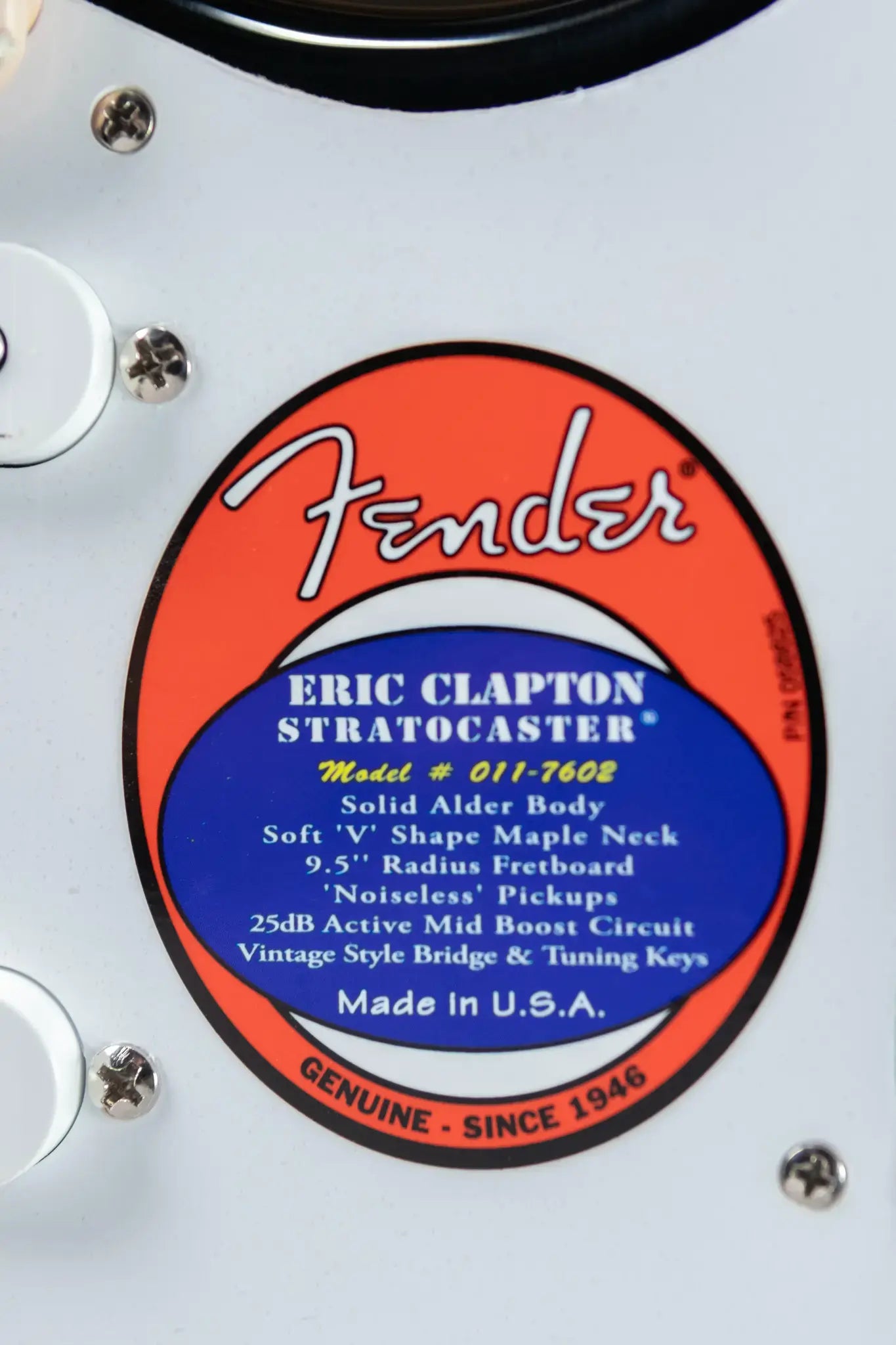 Fender Eric Clapton Stratocaster - Maple Fingerboard - Black with Vintage-Style Tweed Case