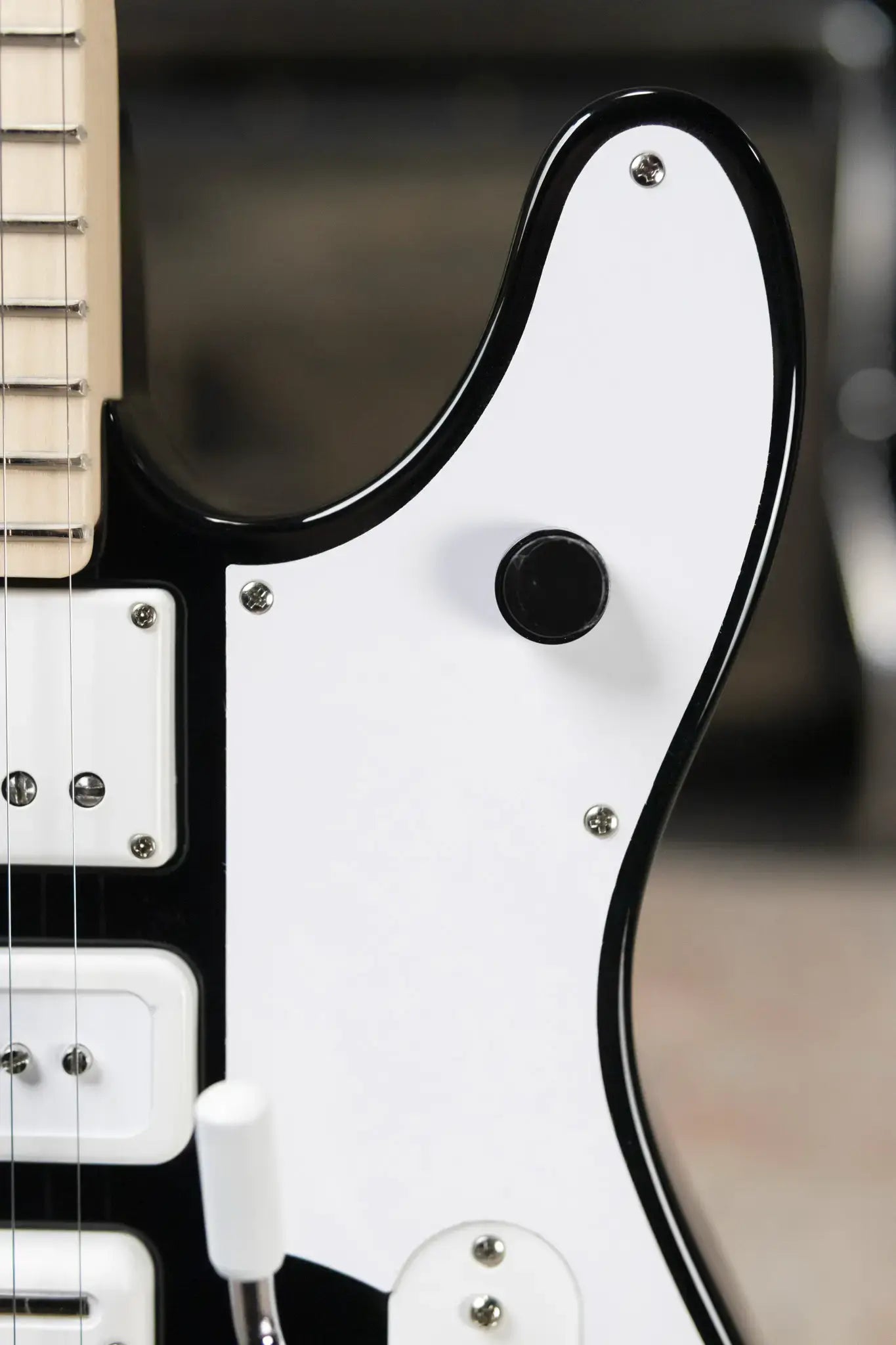 Fender Jack White Triplecaster Telecaster - Black with Hardshell Case - Demo