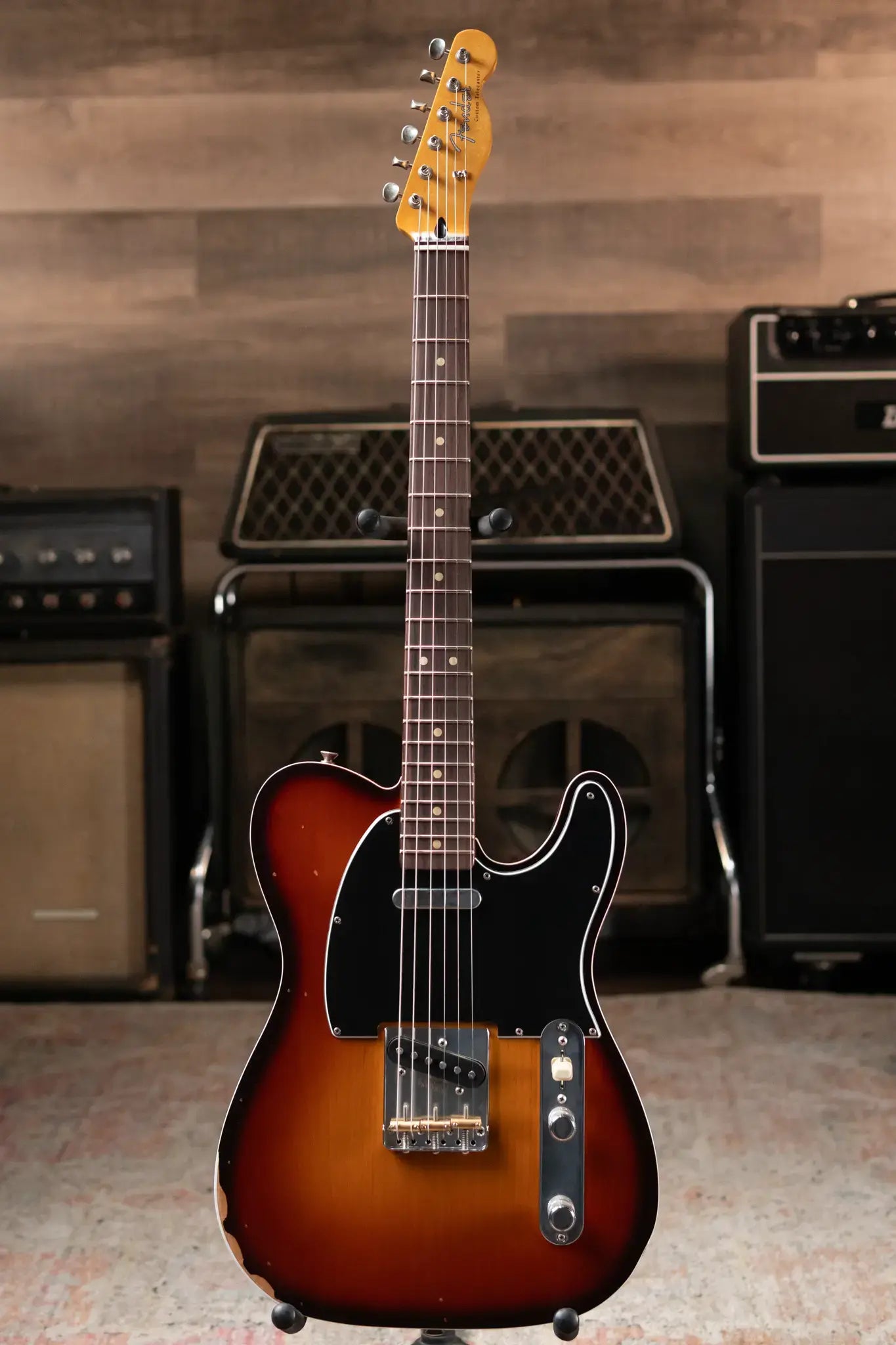 Fender Jason Isbell Custom Telecaster Rosewood Fingerboard - 3-Color Chocolate Burst with Gig Bag
