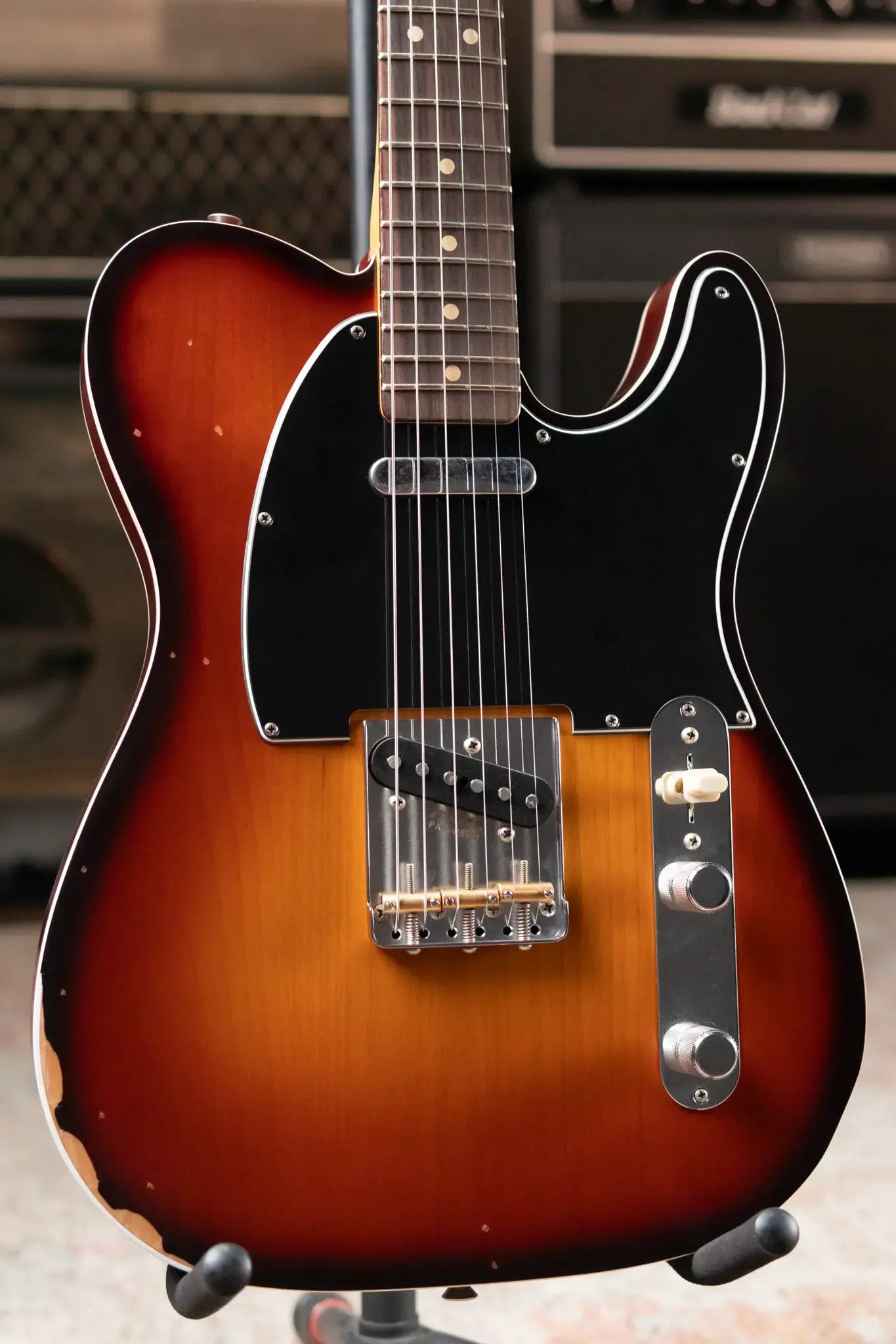 Fender Jason Isbell Custom Telecaster Rosewood Fingerboard - 3-Color Chocolate Burst with Gig Bag