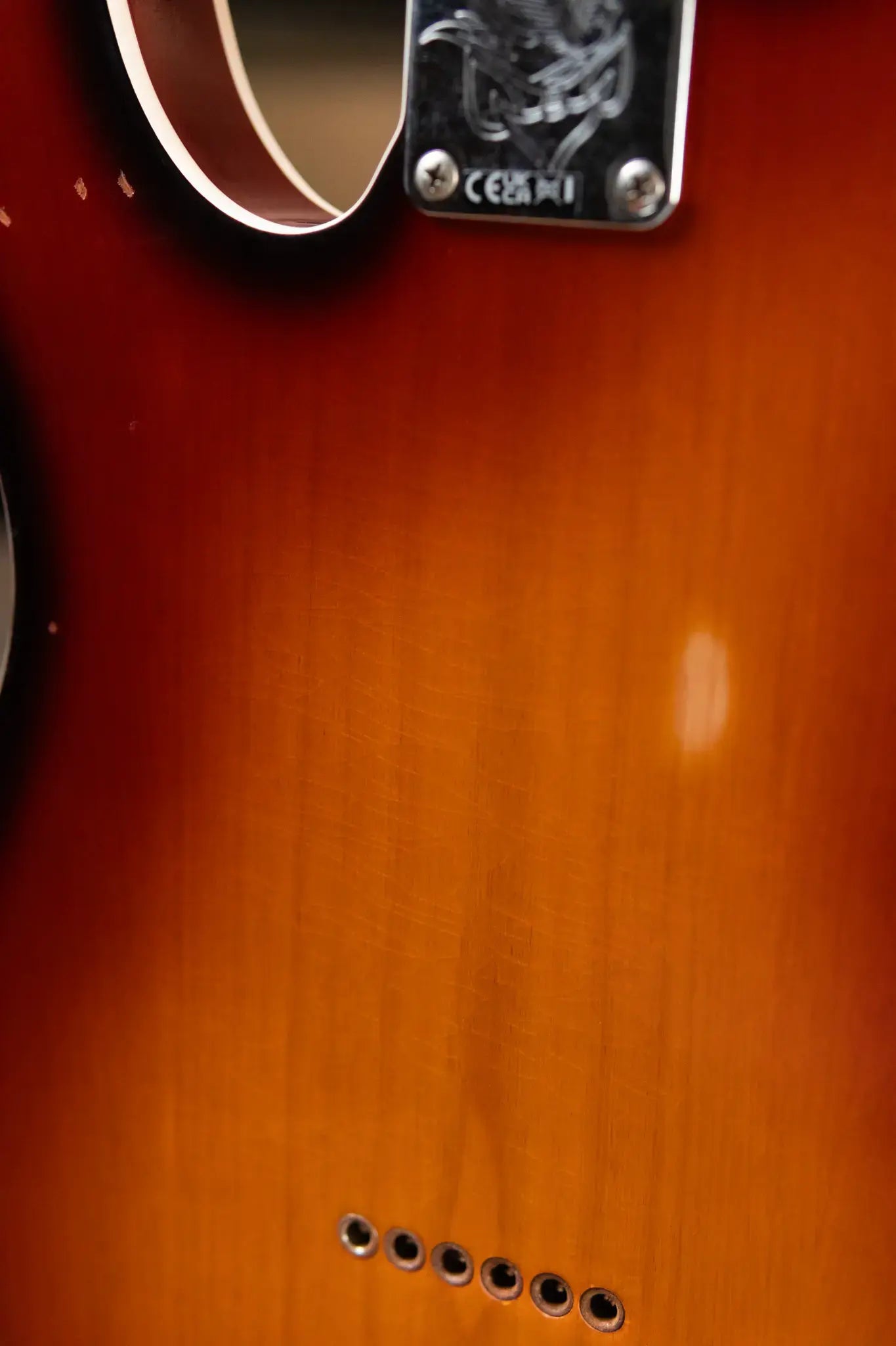 Fender Jason Isbell Custom Telecaster Rosewood Fingerboard - 3-Color Chocolate Burst with Gig Bag