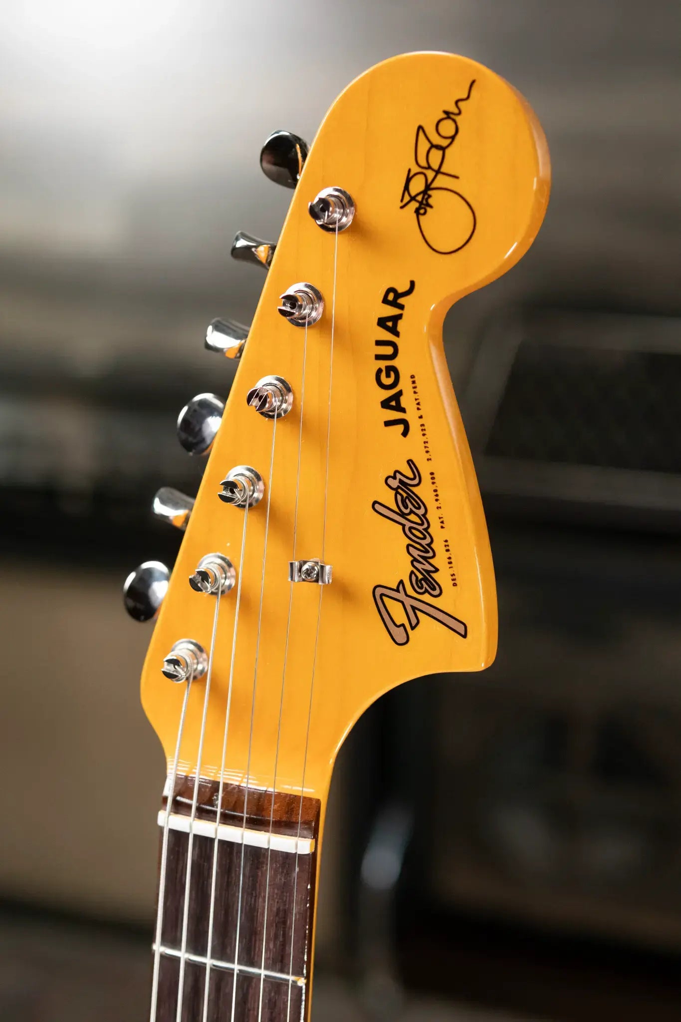 Fender Johnny Marr Jaguar, Rosewood Fingerboard - Metallic KO with Hardshell Case