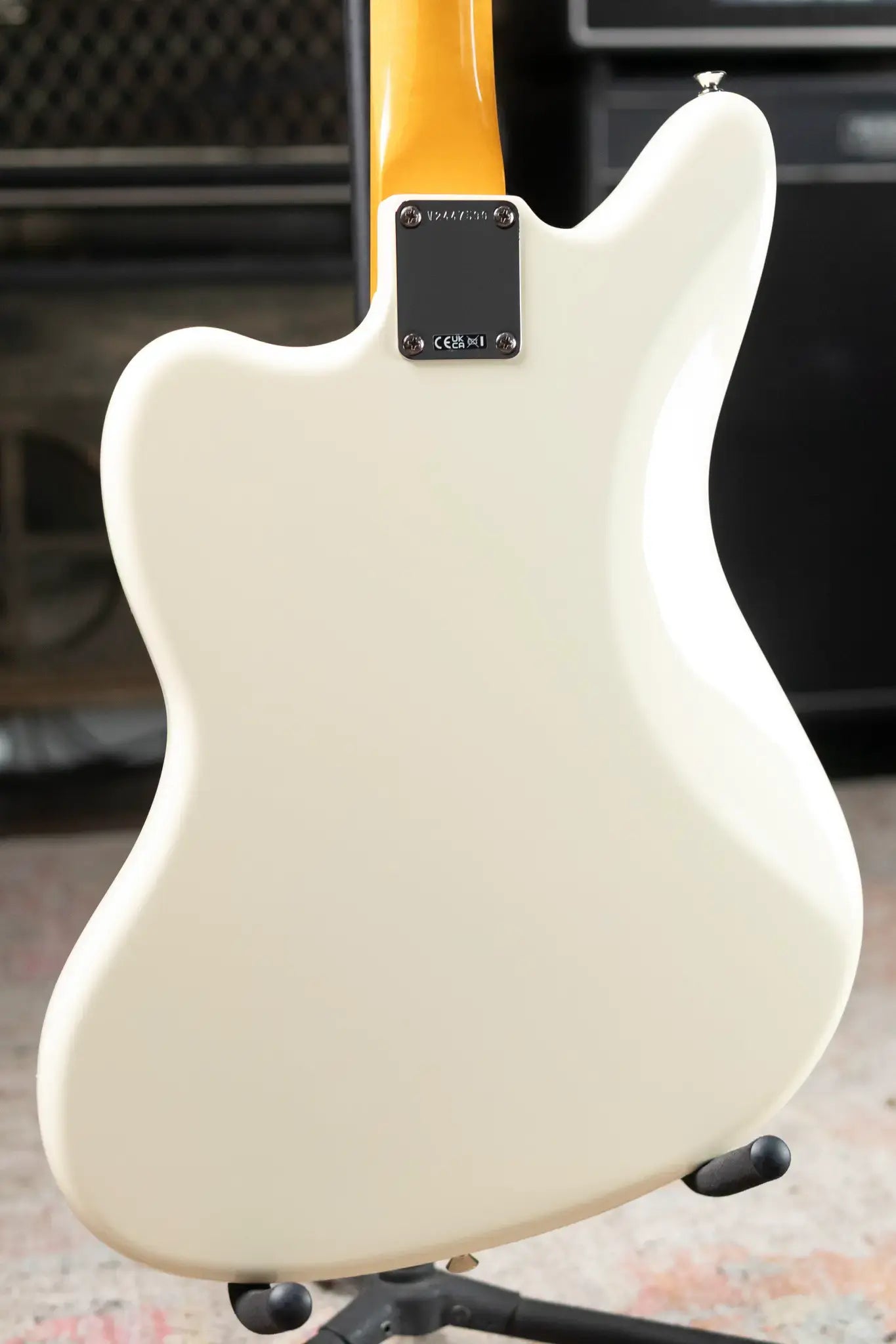 Fender Johnny Marr Jaguar, Rosewood Fingerboard - Olympic White with Hardshell Case
