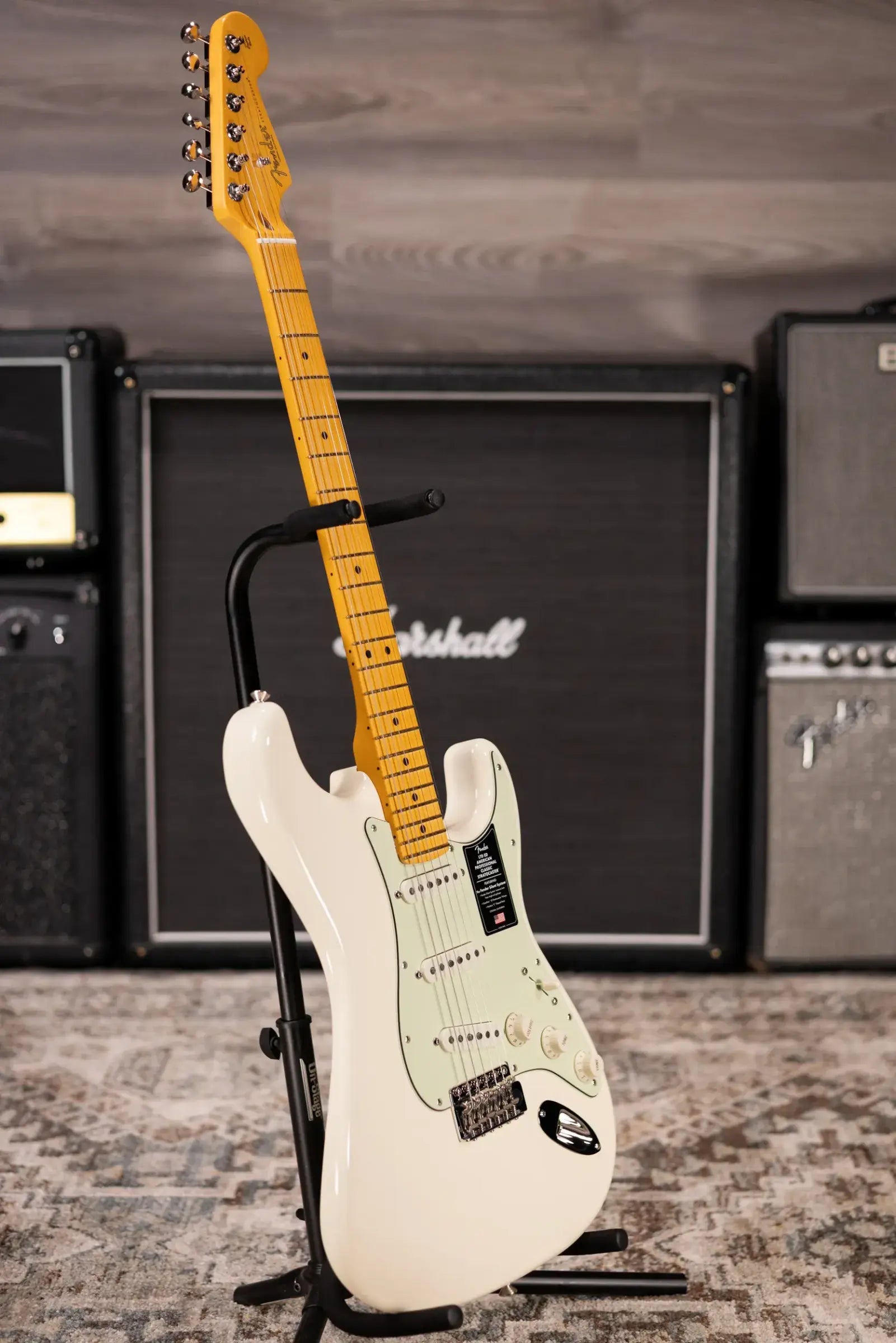 Fender Limited Edition American Professional Classic Stratocaster Electric Guitar - Featuring the Silent System - Olympic White with Gig Bag