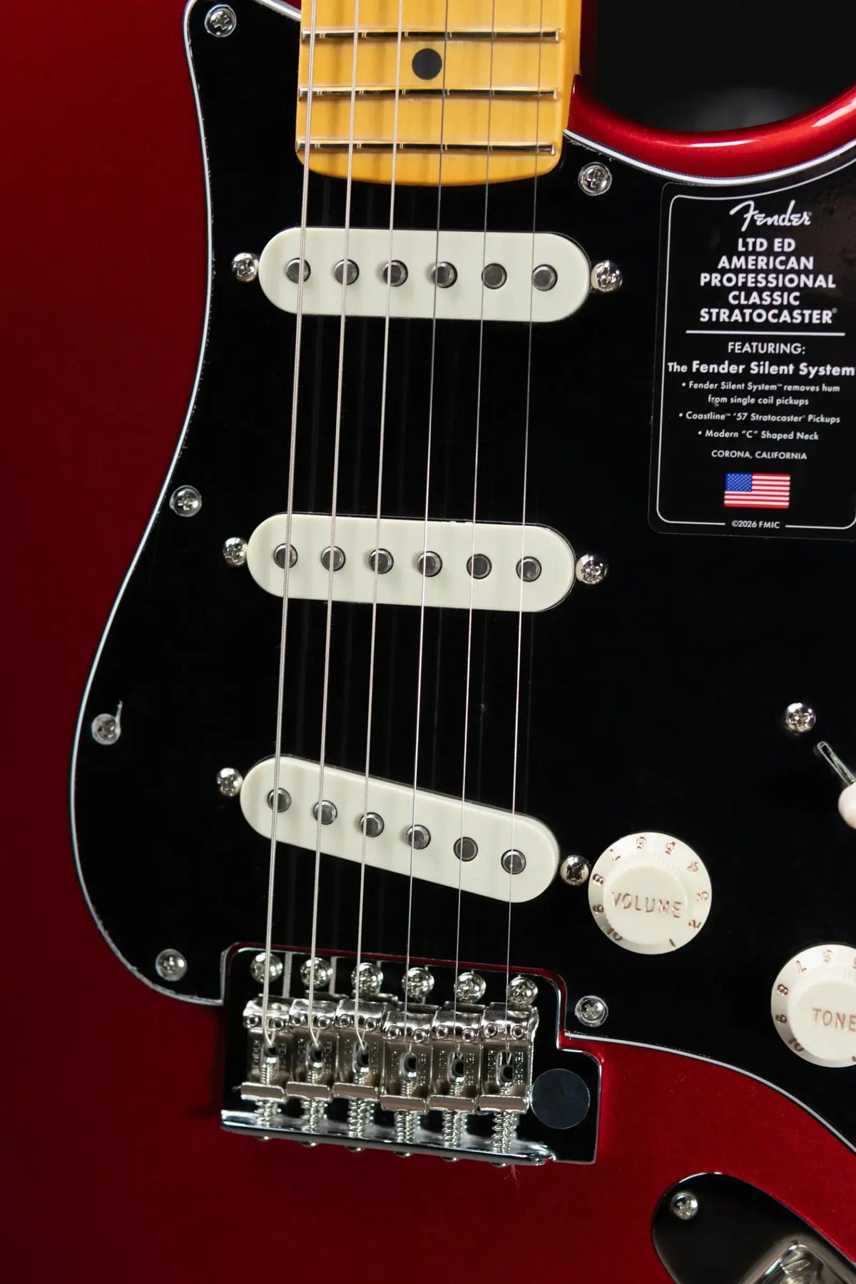 Fender Limited Edition American Professional Classic Stratocaster Electric Gutiar Featuring the Silent System - Candy Apple Red with Gig Bag