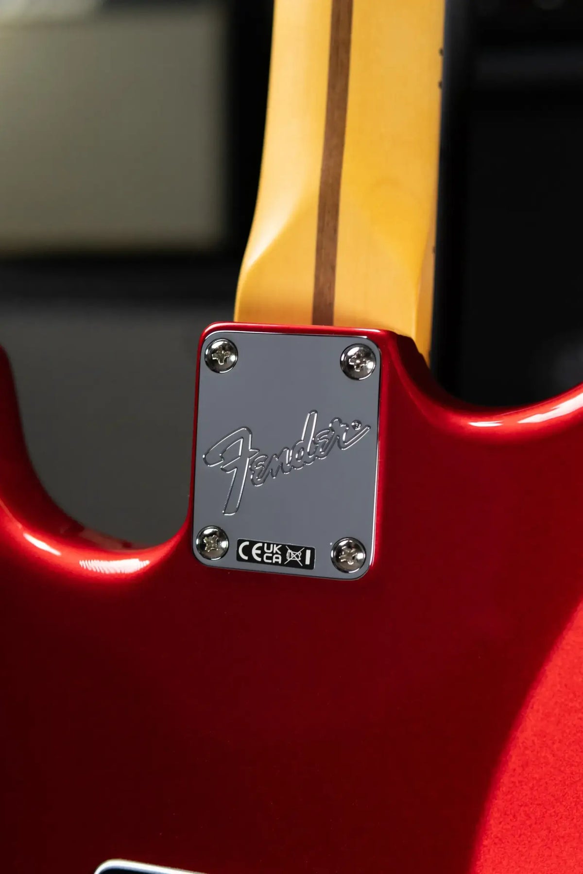 Fender Limited Edition American Professional Classic Stratocaster Electric Gutiar Featuring the Silent System - Candy Apple Red with Gig Bag