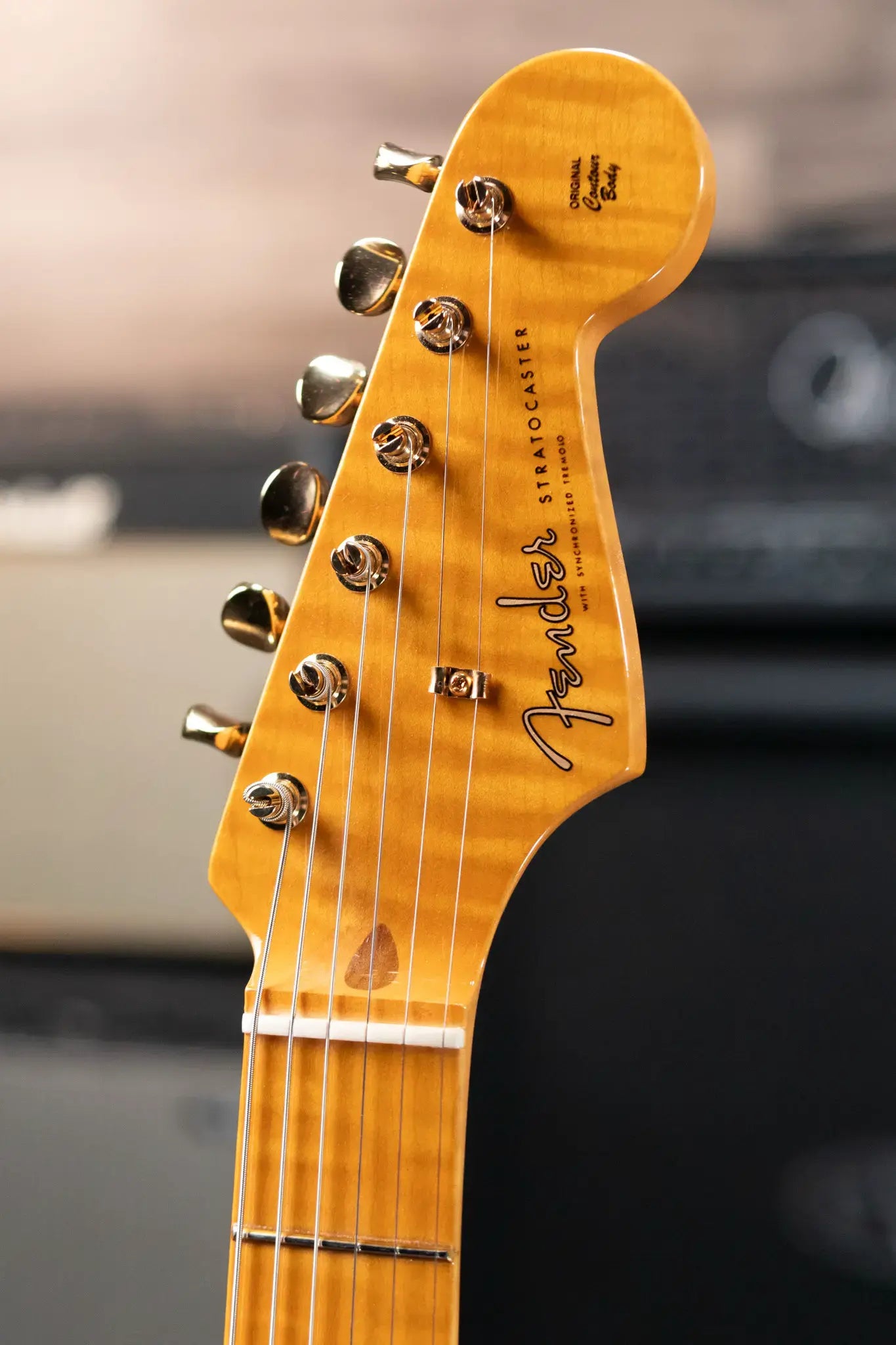 Fender Limited Edition American Vintage II 1957 Stratocaster Electric Guitar - White Blonde with Hardshell Case