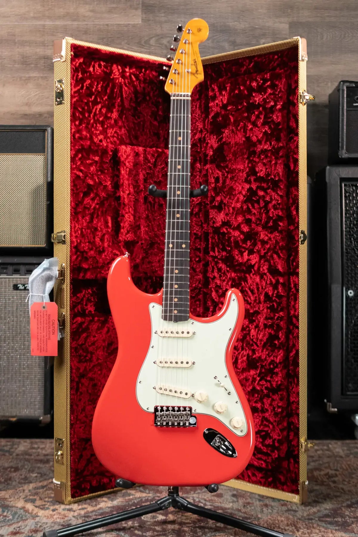 Fender Limited Edition American Vintage II '61 Stratocaster Electric Guitar, Rosewood Fingerboard - Fiesta Red with Hardshell Case
