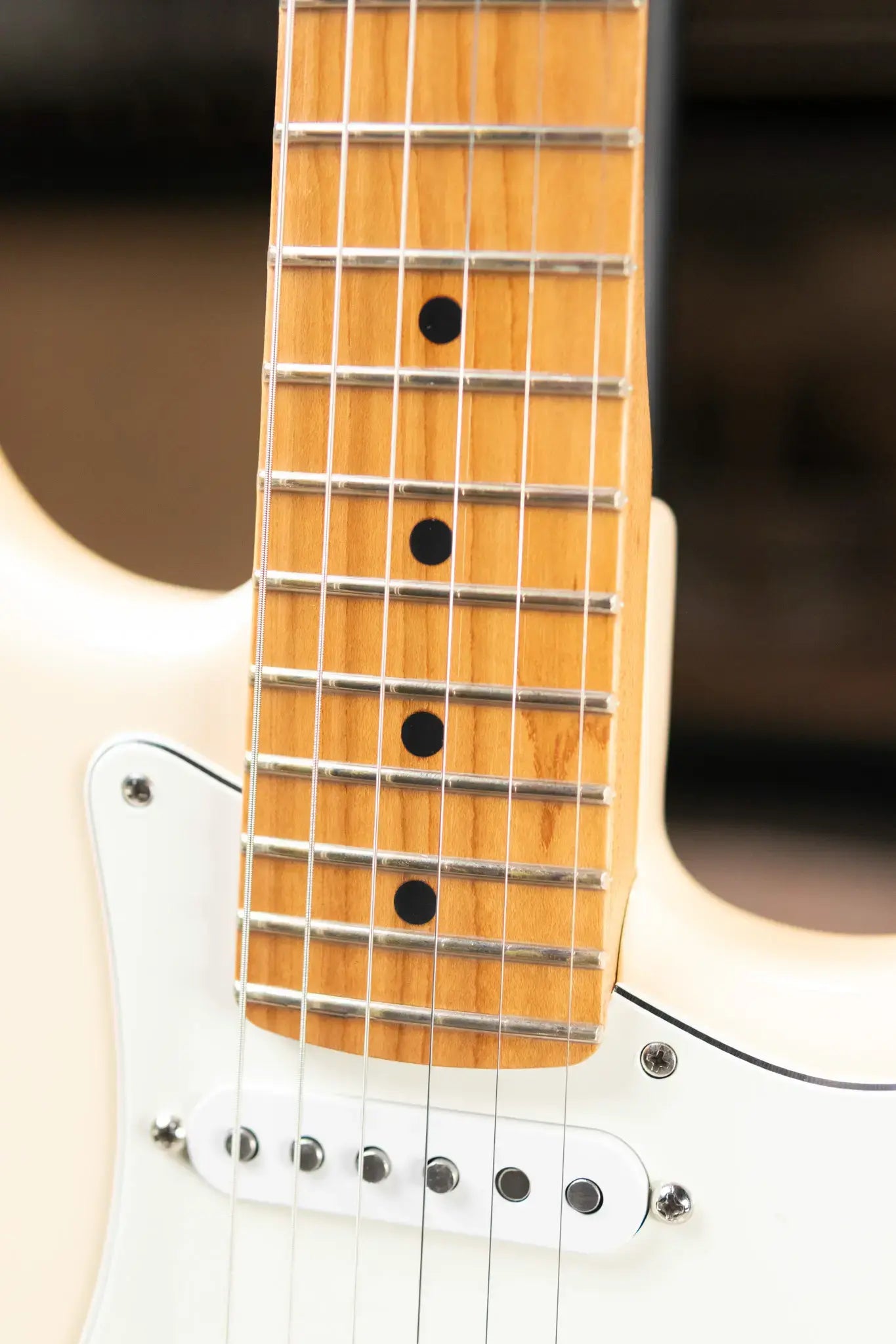 Fender Limited Edition Player II Stratocaster Electric Guitar - Olympic White