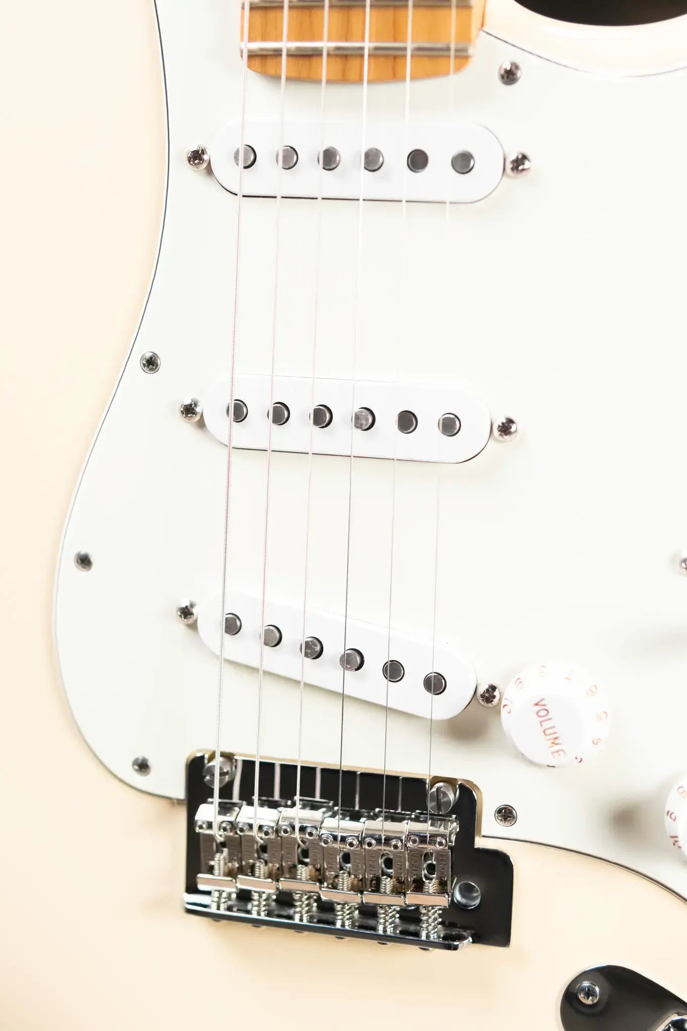 Fender Limited Edition Player II Stratocaster Electric Guitar - Olympic White