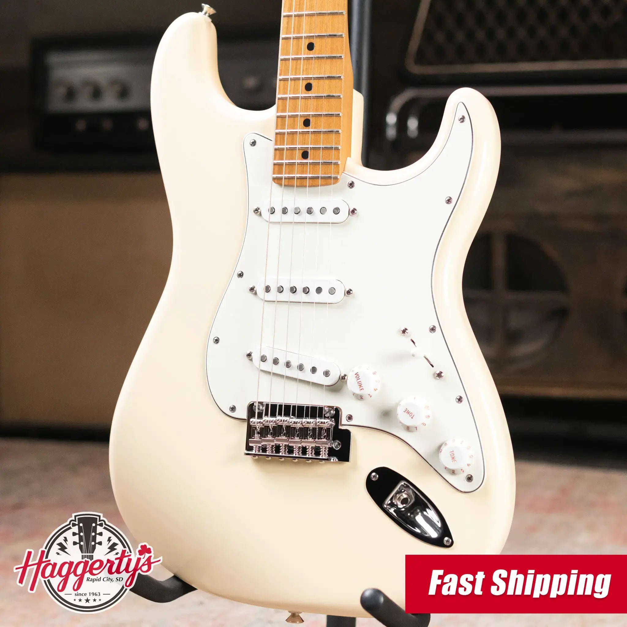Fender Limited Edition Player II Stratocaster Electric Guitar, Roasted Maple Neck - Olympic White