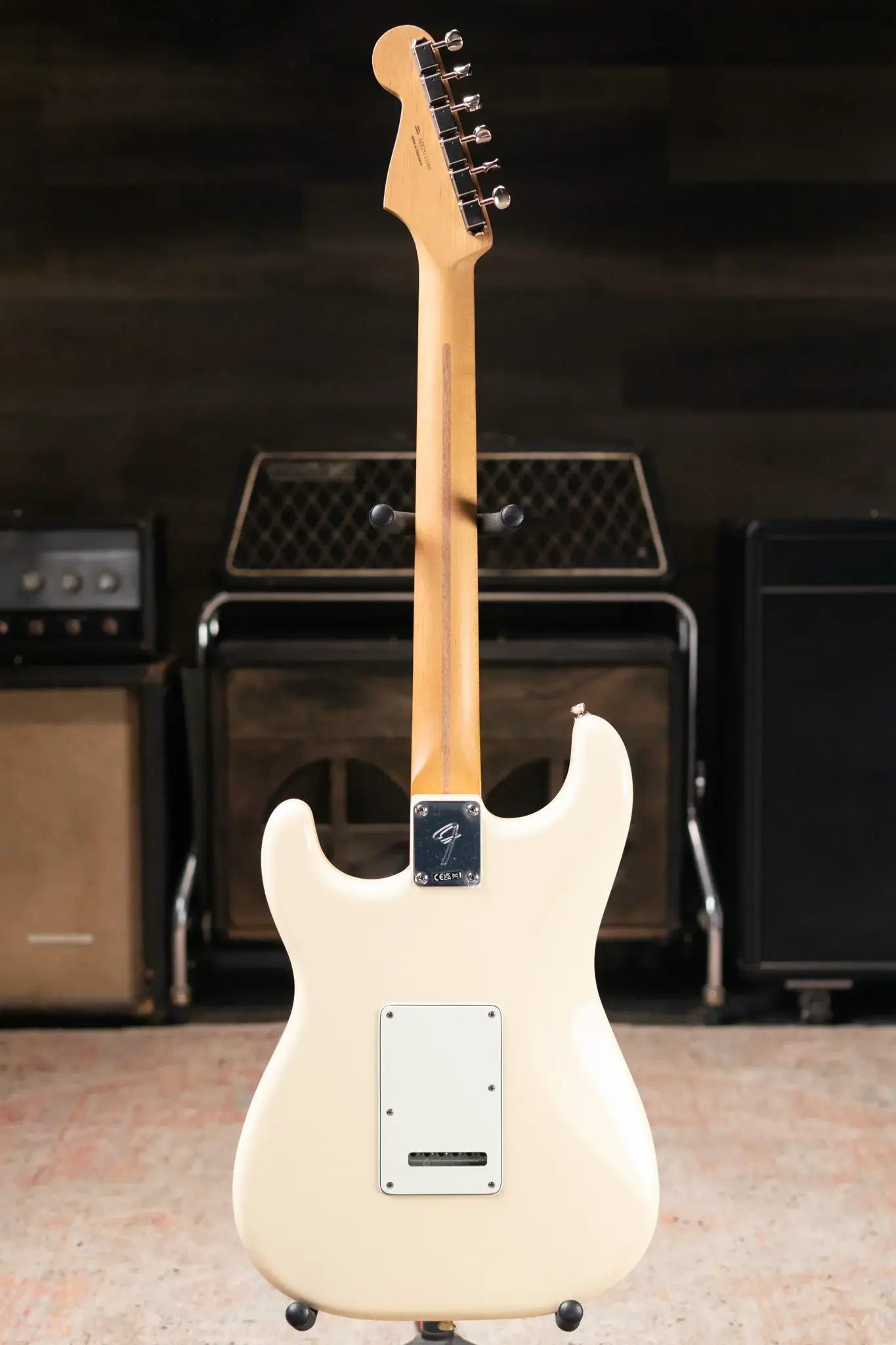 Fender Limited Edition Player II Stratocaster Electric Guitar, Roasted Maple Neck - Olympic White
