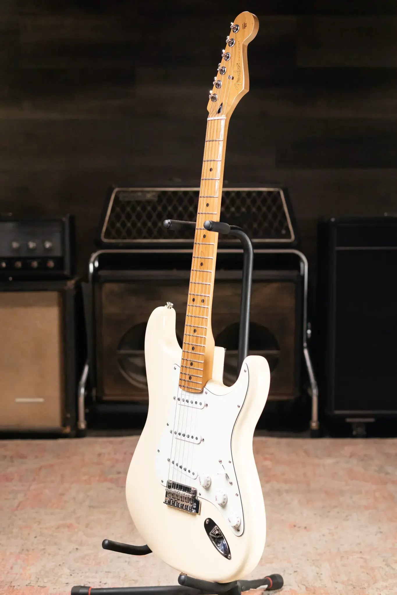 Fender Limited Edition Player II Stratocaster Electric Guitar, Roasted Maple Neck - Olympic White