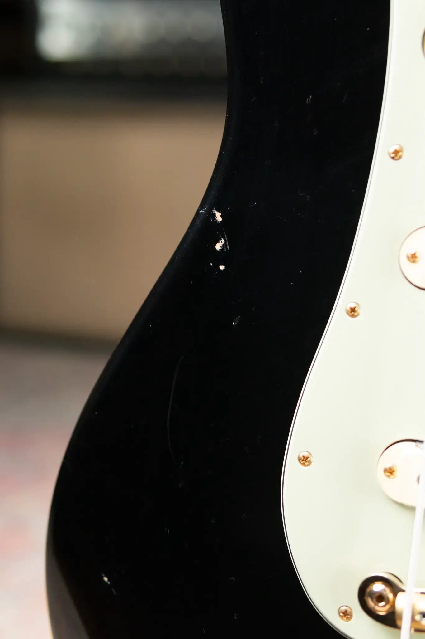 Fender NAMM 2025 #60 Custom Shop 1966 Bass VI Relic Time Machine Series Electric Bass - Black with Hardshell Case