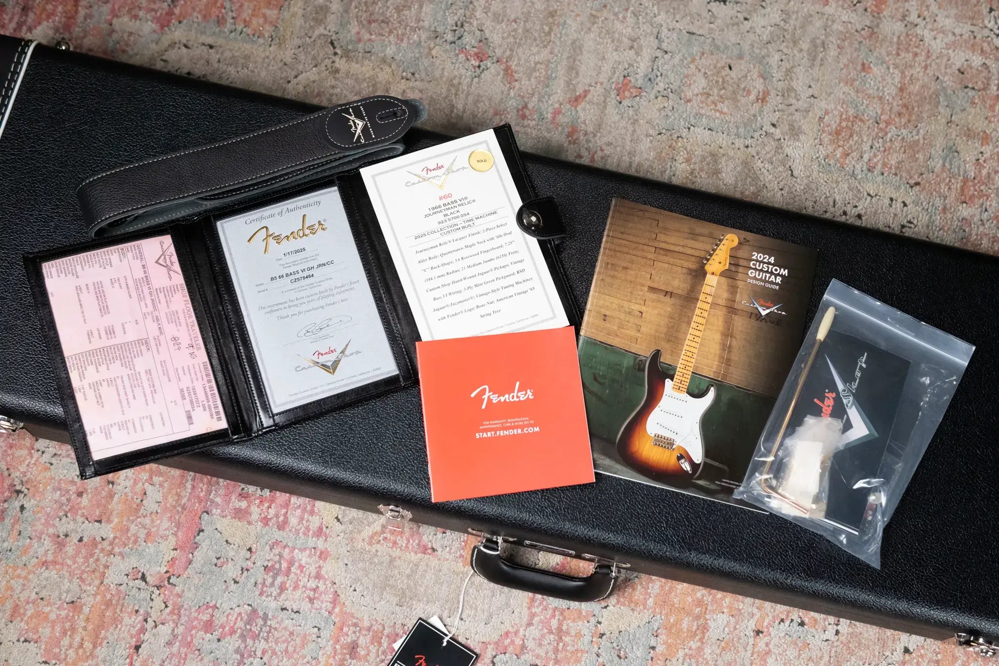 Fender NAMM 2025 #60 Custom Shop 1966 Bass VI Relic Time Machine Series Electric Bass - Black with Hardshell Case