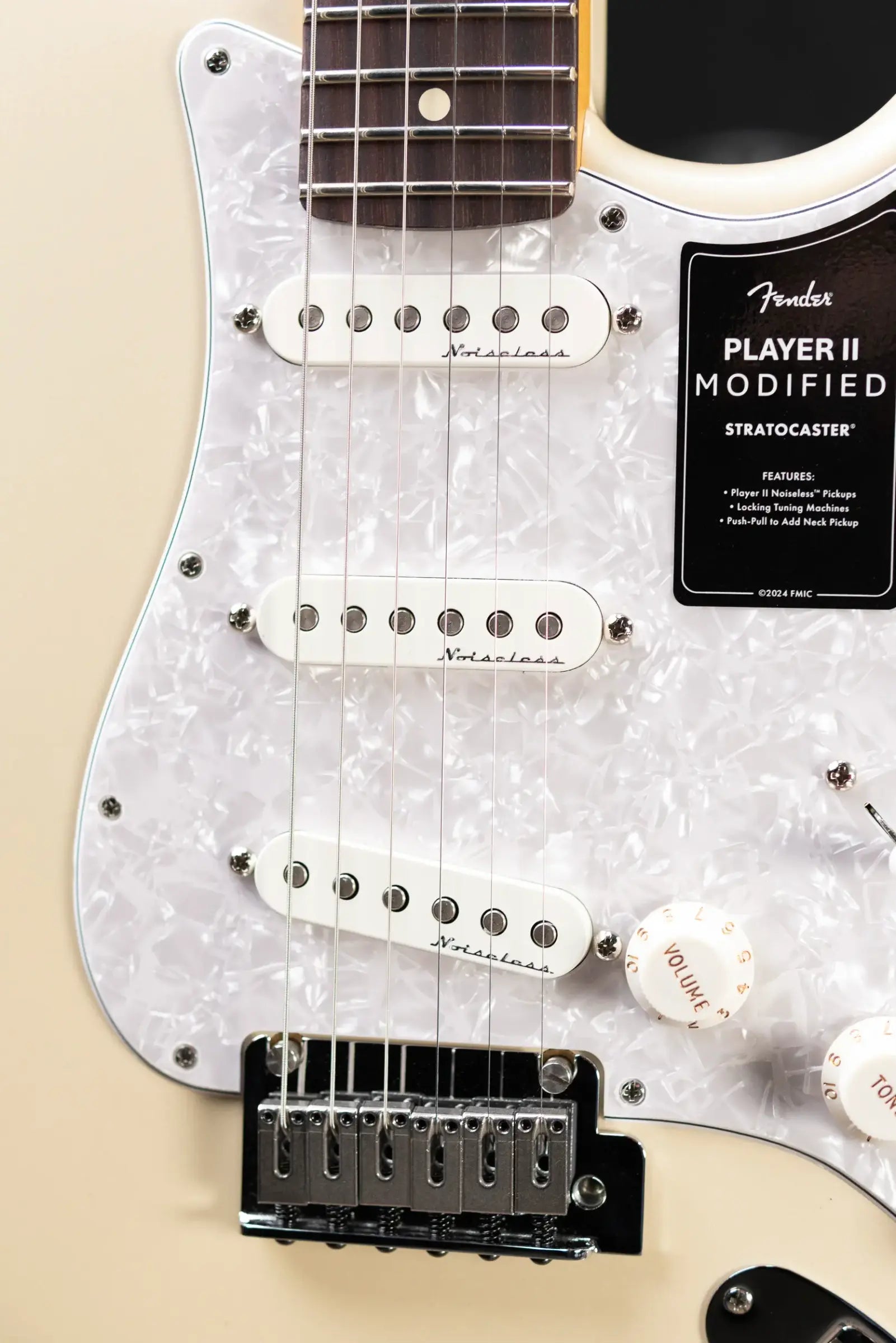 Fender Player II Modified Stratocaster Electric Guitar - Olympic Pearl with Gig Bag
