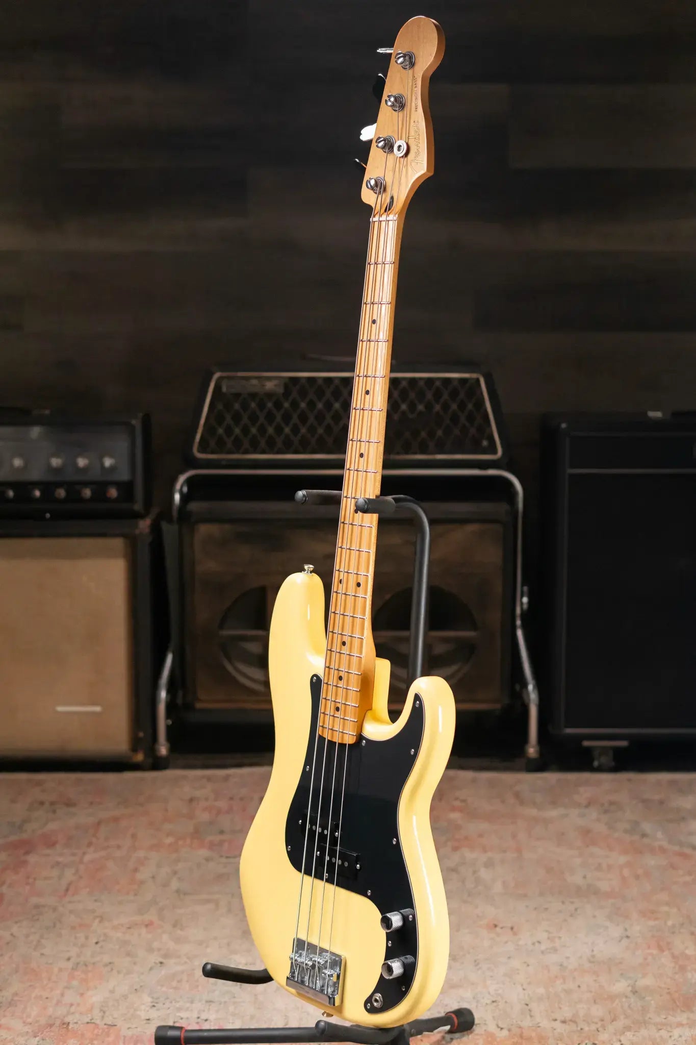 Fender Player Precision Bass - Buttercream with Maple Fingerboard - Used