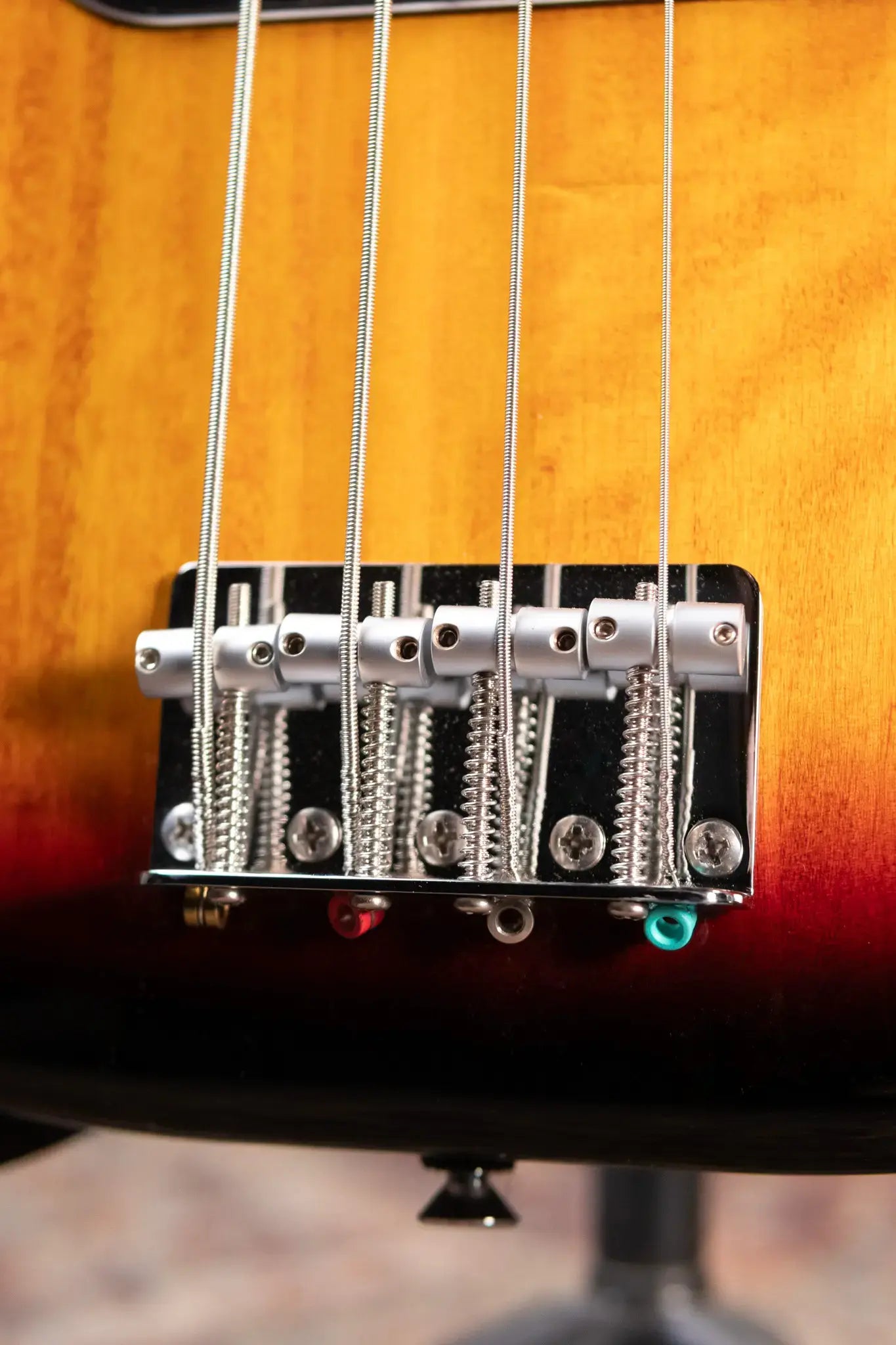 Fender Standard Precision Bass - 3-Color Sunburst