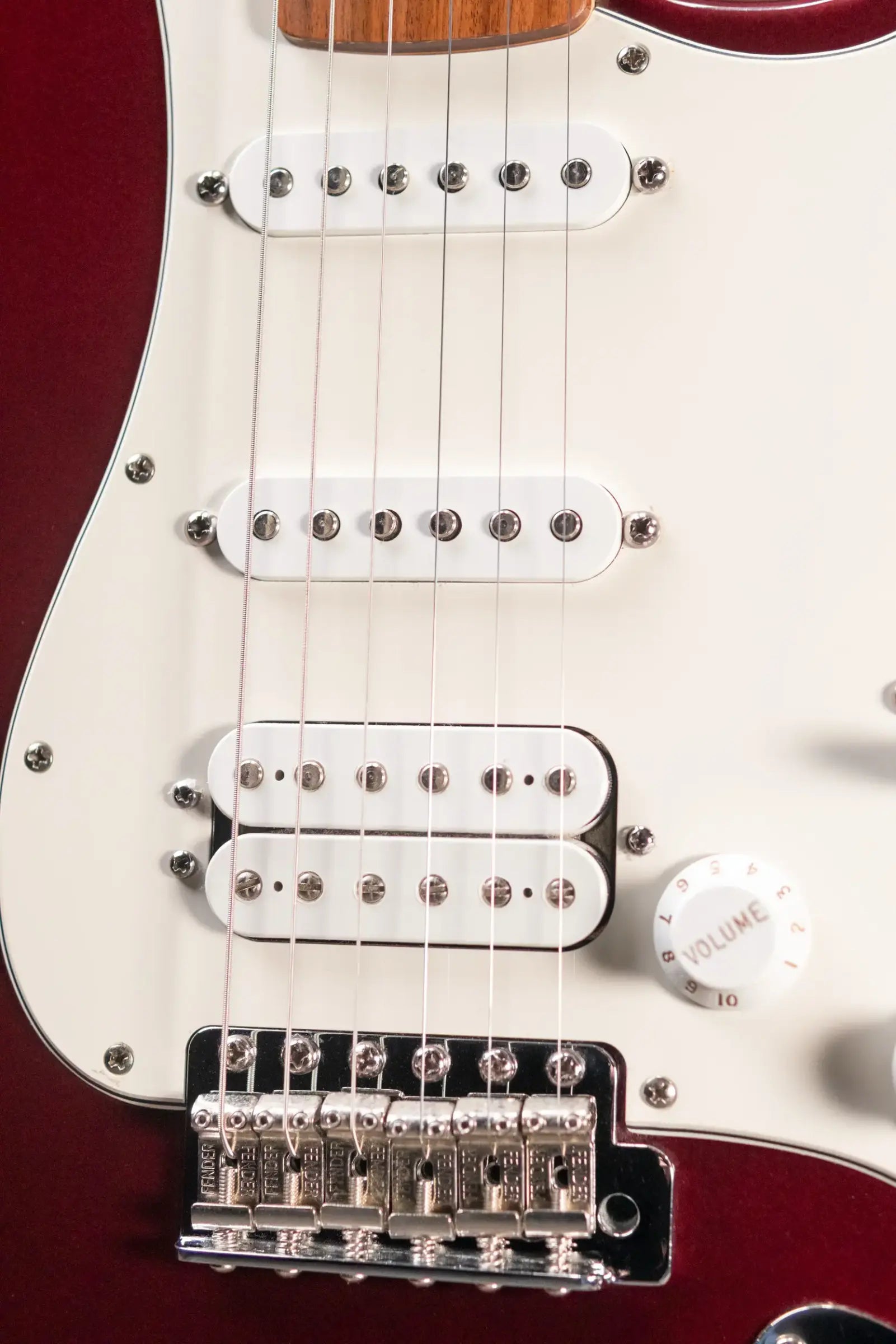 Fender Standard Stratocaster HSS Midnight Wine with Gig Bag - Used