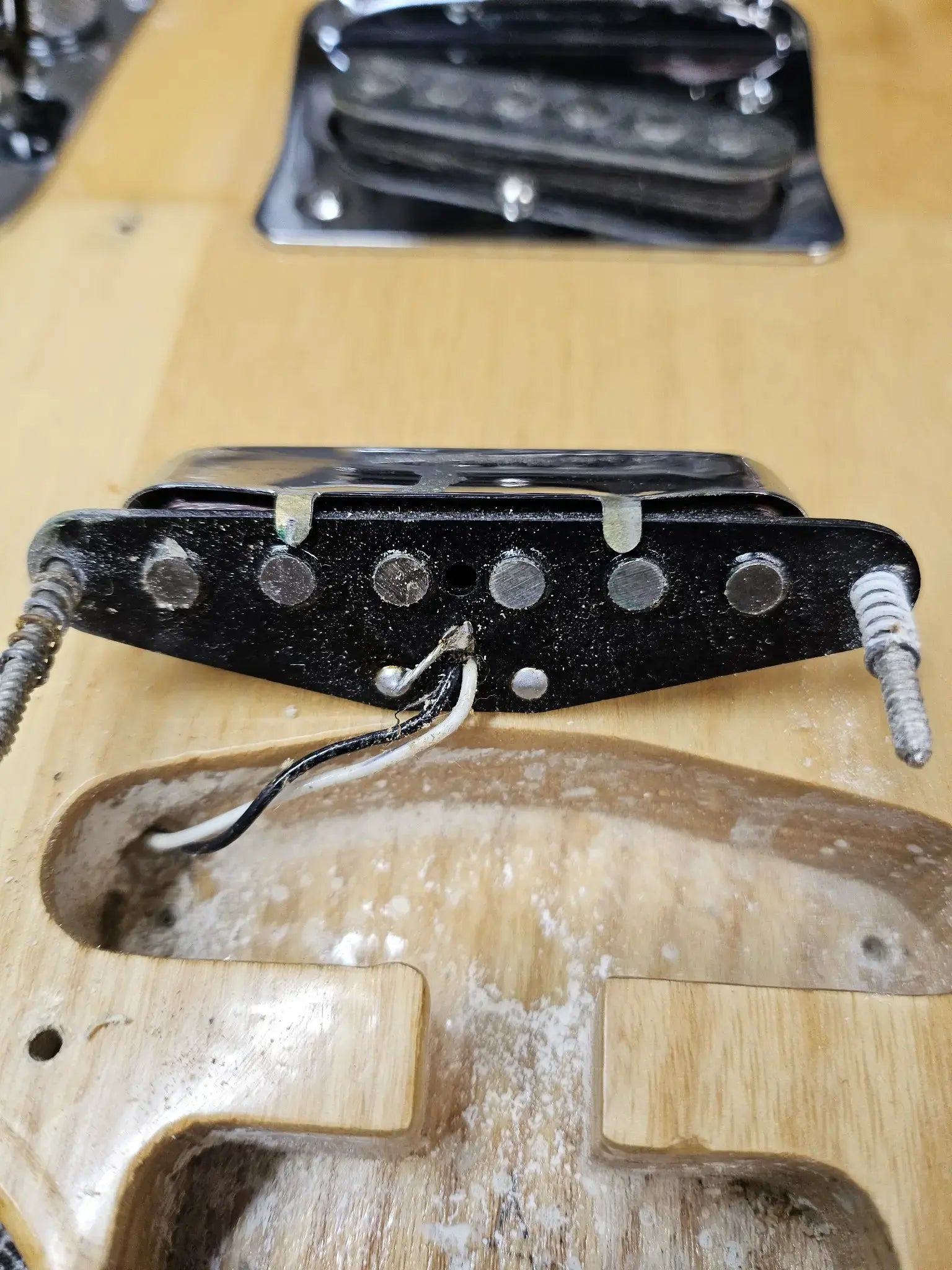 Fender Telecaster 1975 with Factory Tremolo - Used with Hardshell Case