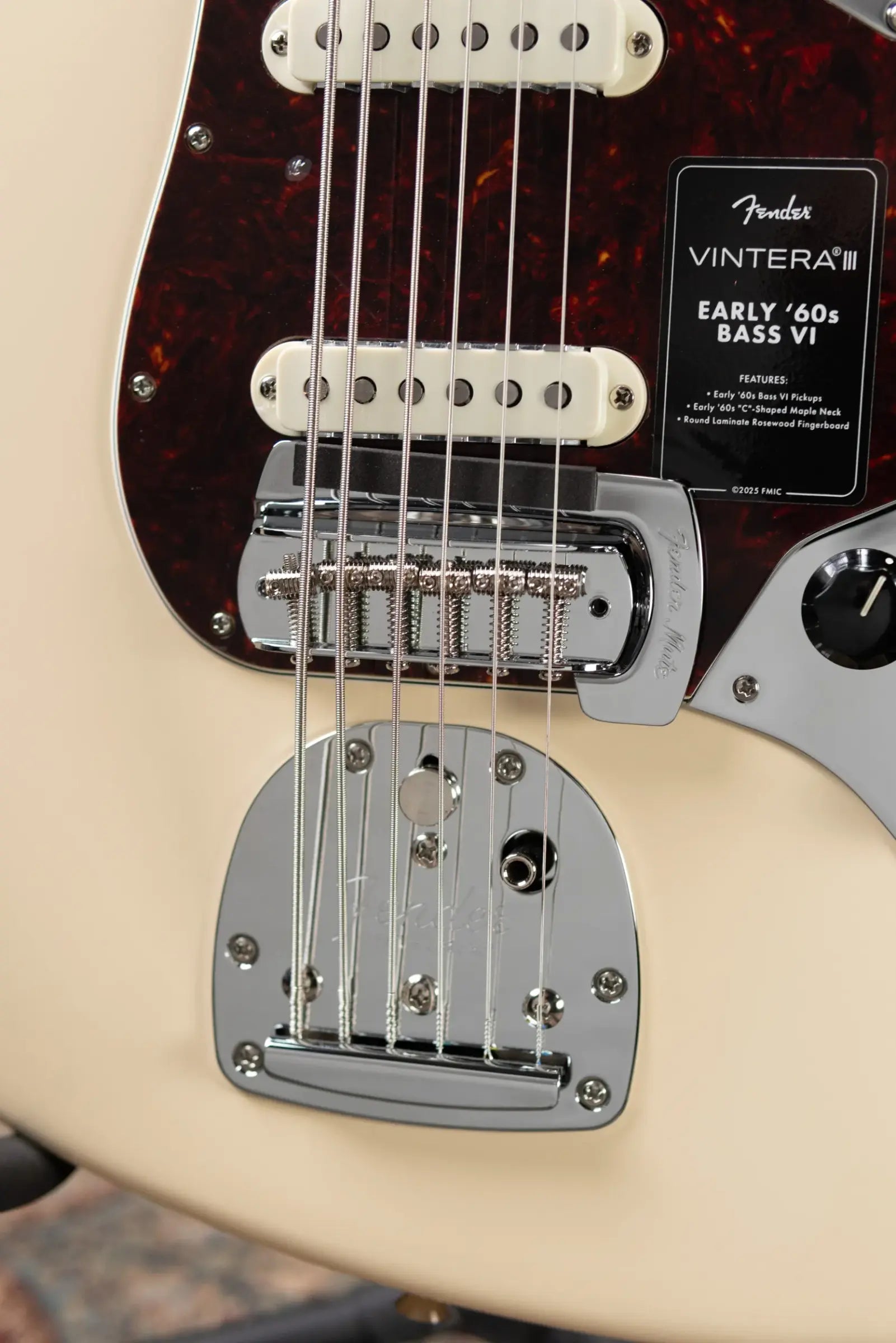 Fender Vintera III Early '60s Bass VI - Olympic White with Gig Bag